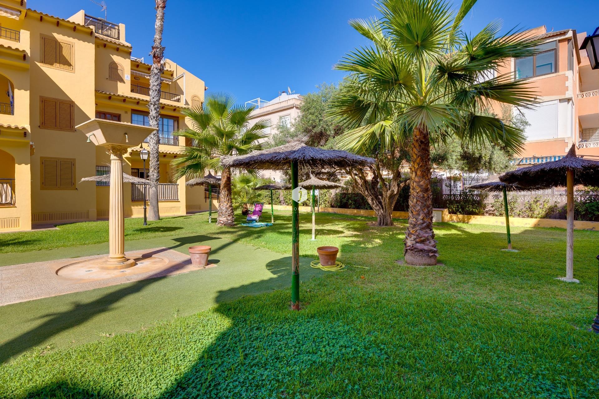 Aus zweiter Hand - Wohnung -
Torrevieja - La Mata