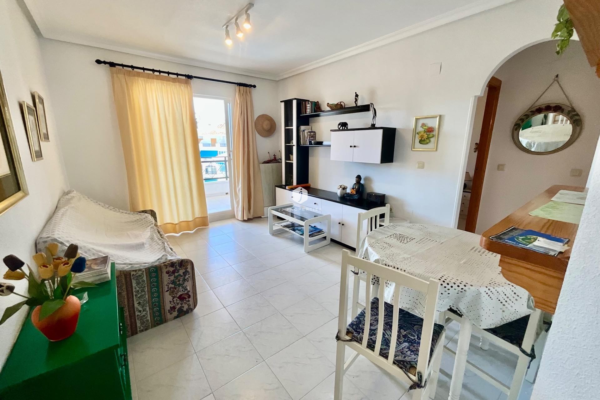 Aus zweiter Hand - Wohnung -
Torrevieja - La Mata