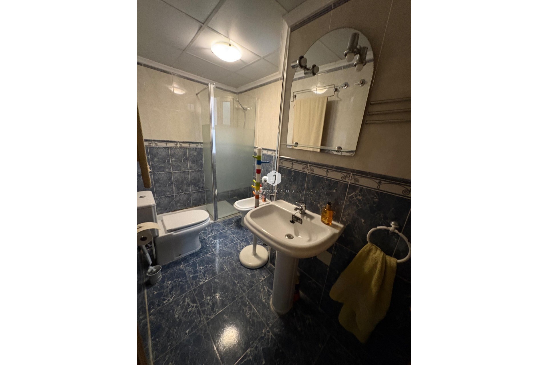 Aus zweiter Hand - Wohnung -
Torrevieja - La Mata