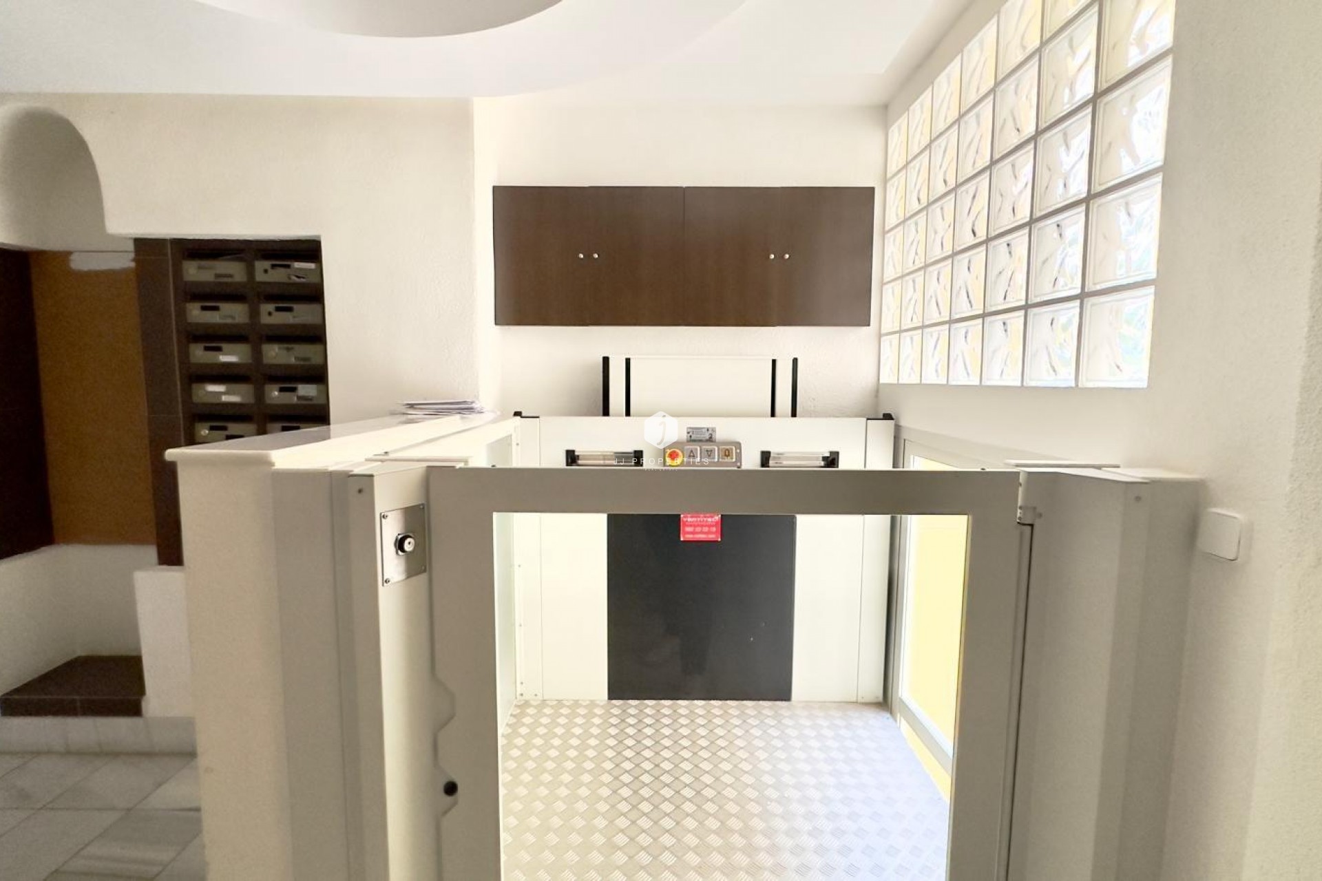 Aus zweiter Hand - Wohnung -
Torrevieja - La veleta