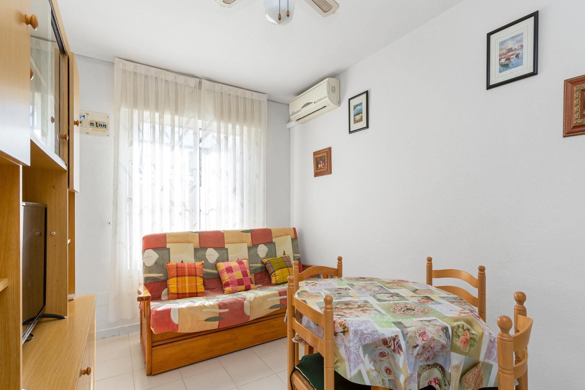 Aus zweiter Hand - Wohnung -
Torrevieja - Lago Jardin