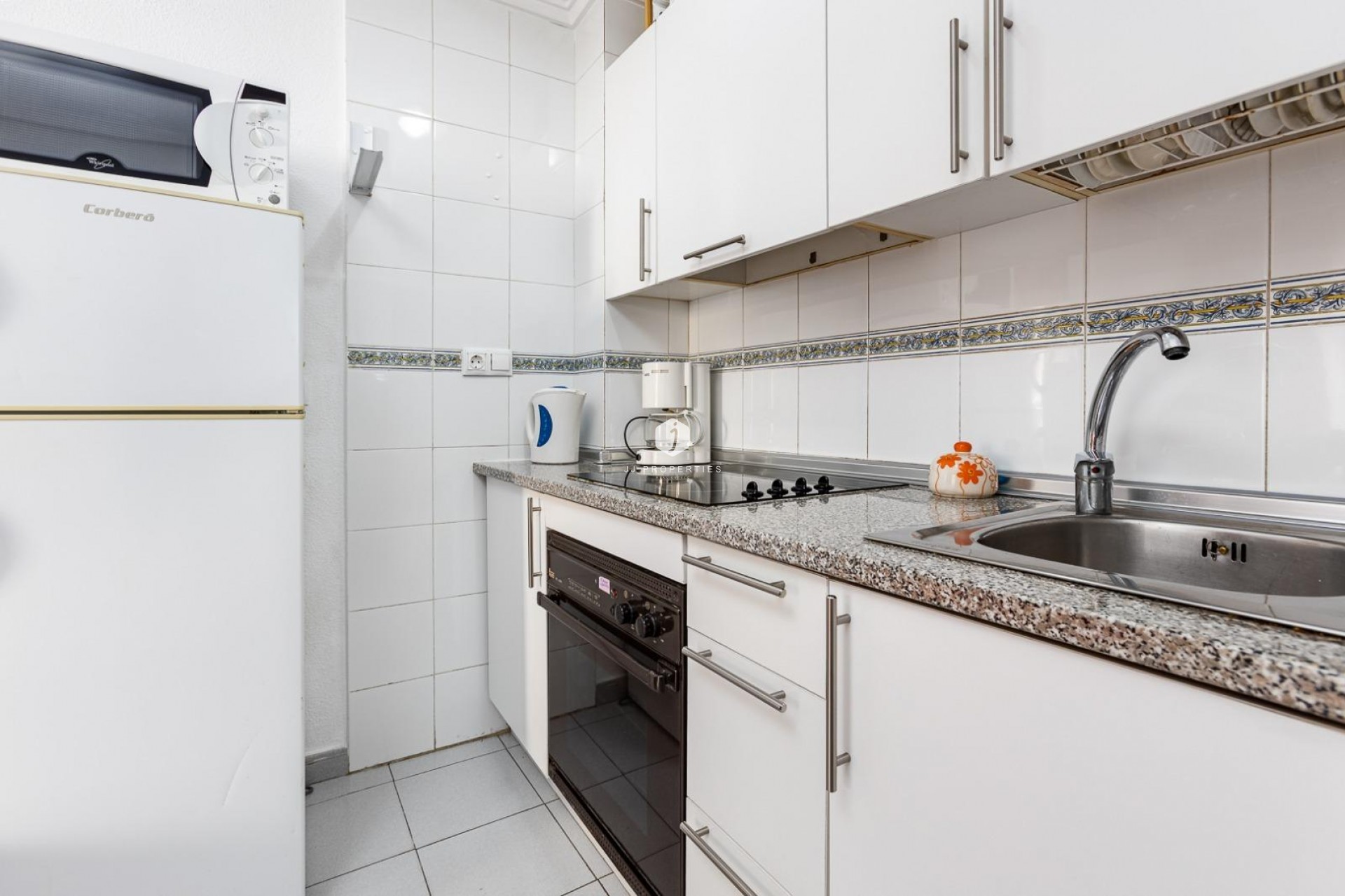 Aus zweiter Hand - Wohnung -
Torrevieja - Las Piscinas Naturales