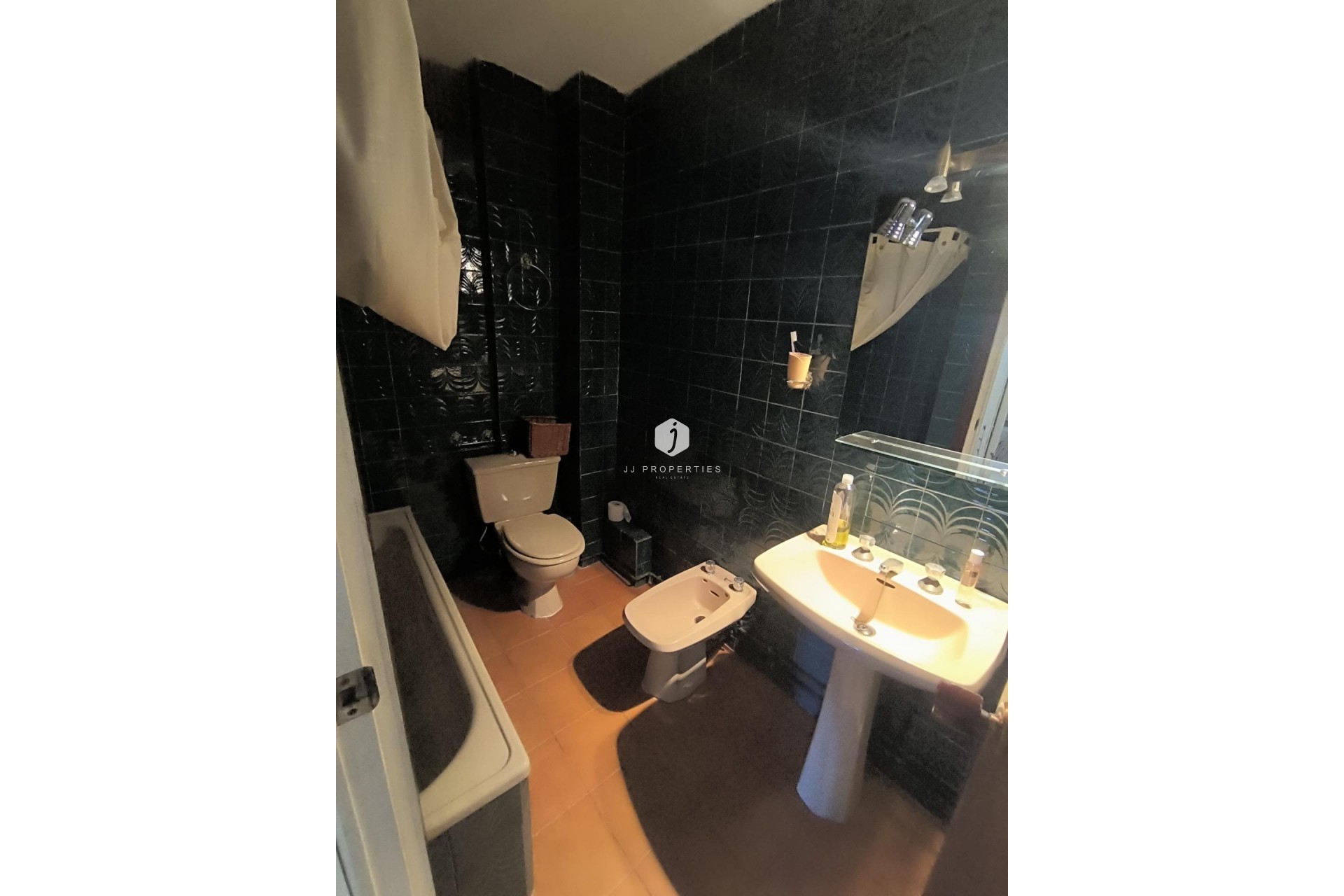 Aus zweiter Hand - Wohnung -
Torrevieja - Las Piscinas Naturales