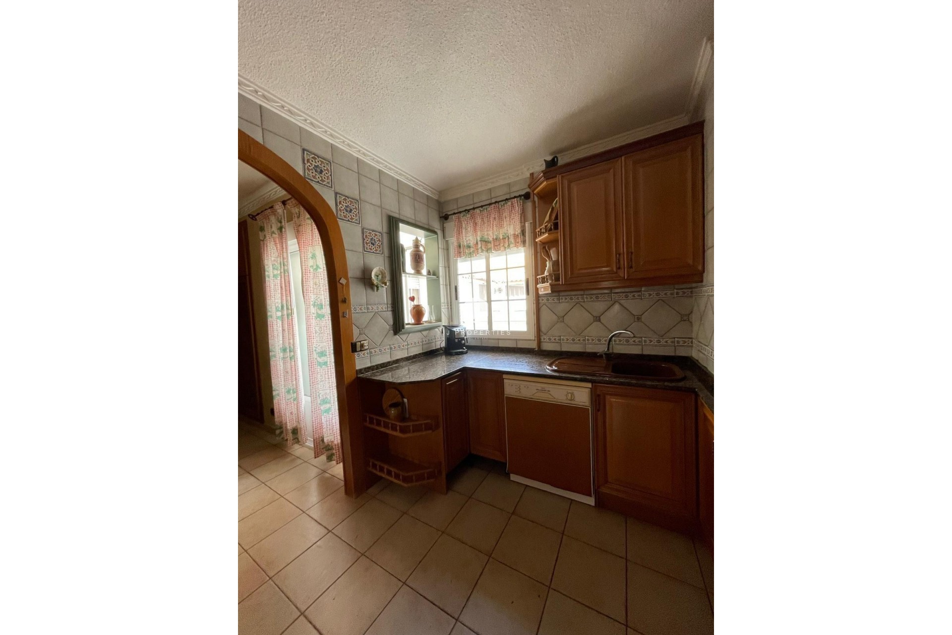 Aus zweiter Hand - Wohnung -
Torrevieja - Las Piscinas Naturales