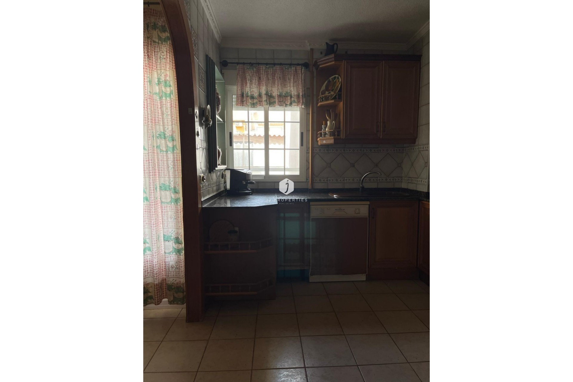 Aus zweiter Hand - Wohnung -
Torrevieja - Las Piscinas Naturales