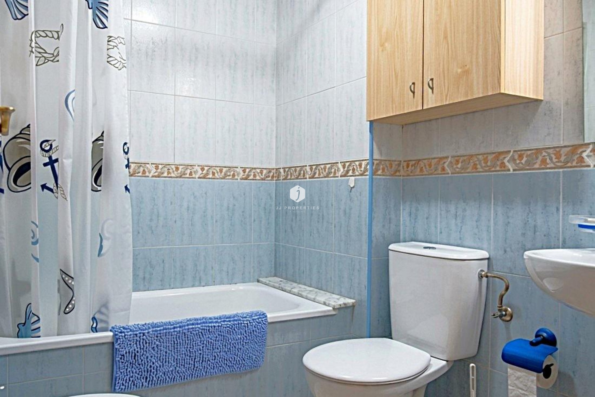Aus zweiter Hand - Wohnung -
Torrevieja - Las Piscinas Naturales