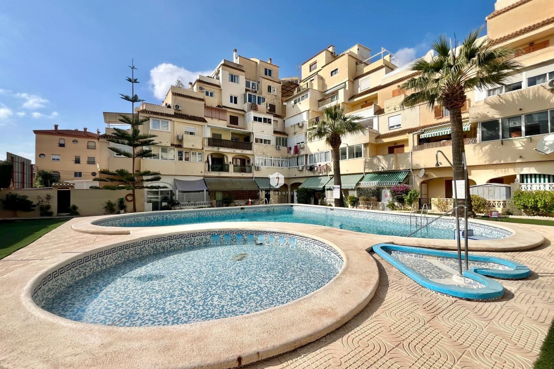 Aus zweiter Hand - Wohnung -
Torrevieja - Nueva Torrevieja