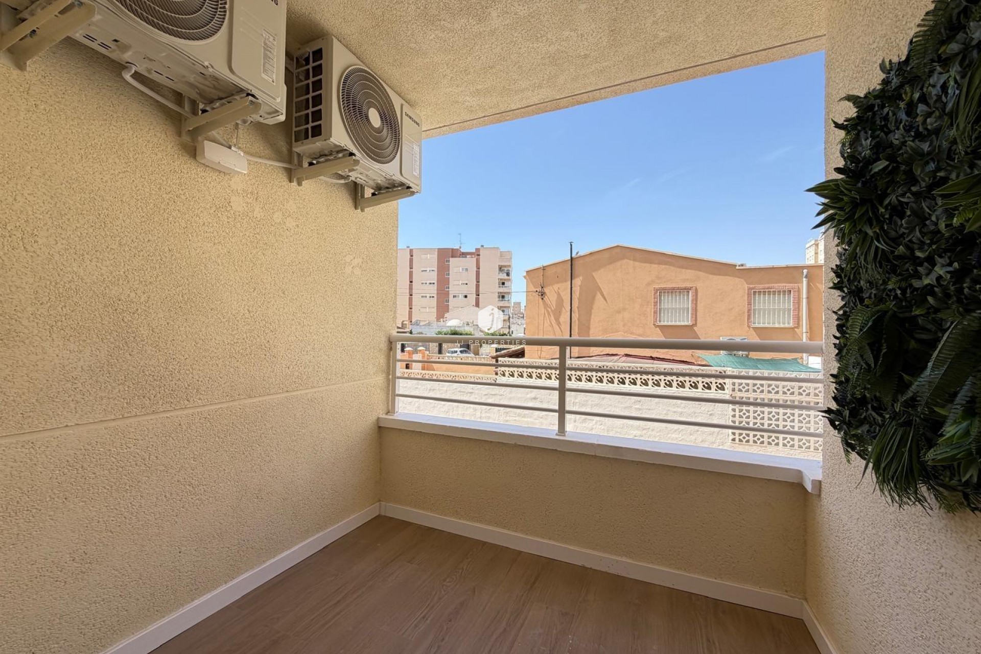 Aus zweiter Hand - Wohnung -
Torrevieja - Nueva Torrevieja