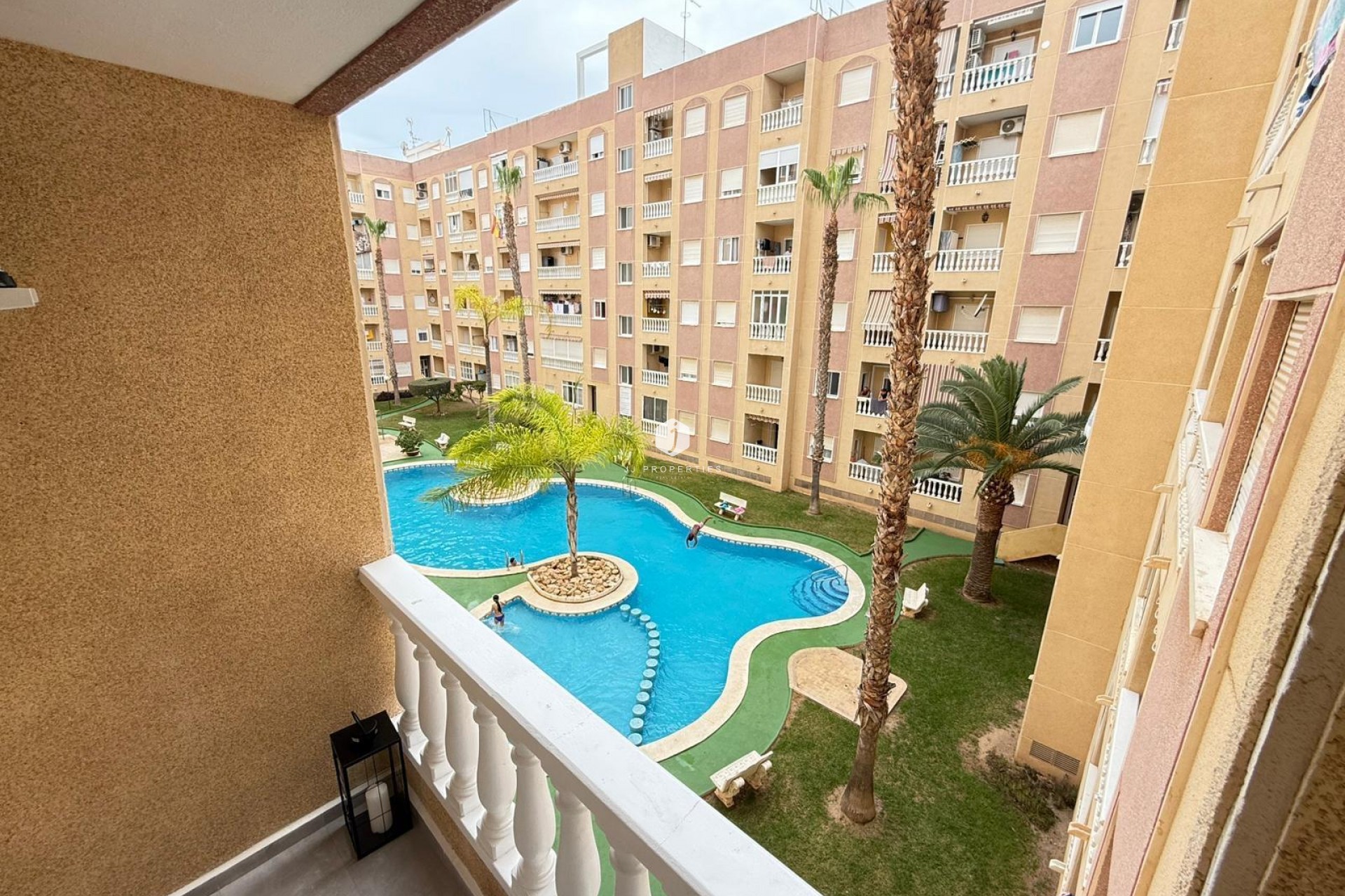 Aus zweiter Hand - Wohnung -
Torrevieja - PARQUE DE LAS NACIONES
