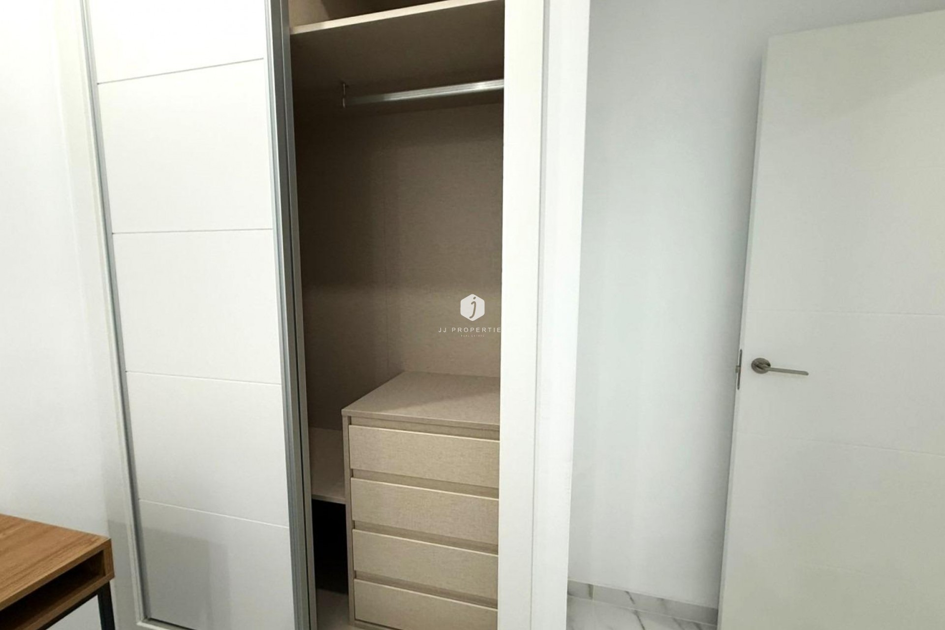 Aus zweiter Hand - Wohnung -
Torrevieja - PARQUE DE LAS NACIONES