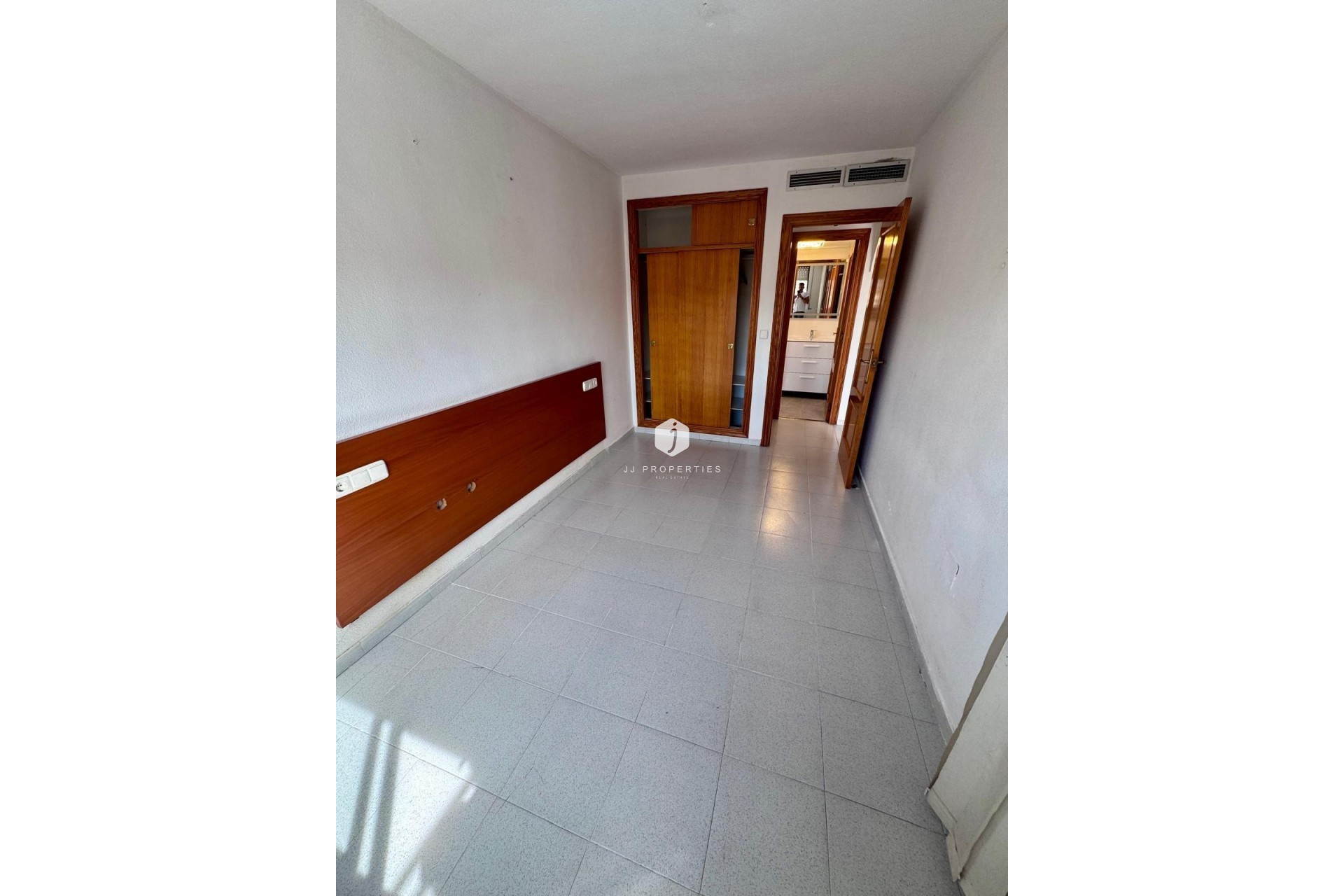 Aus zweiter Hand - Wohnung -
Torrevieja - PARQUE DE LAS NACIONES
