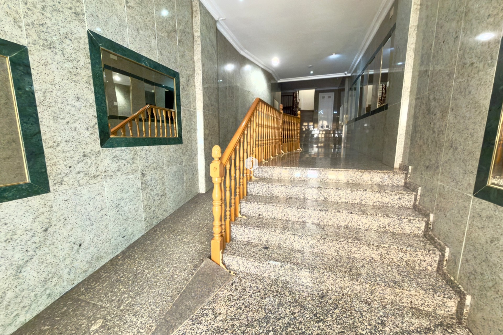 Aus zweiter Hand - Wohnung -
Torrevieja - Parque las naciones