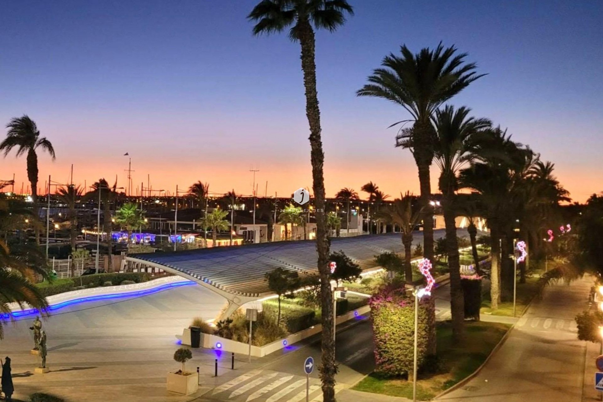 Aus zweiter Hand - Wohnung -
Torrevieja - Paseo maritimo