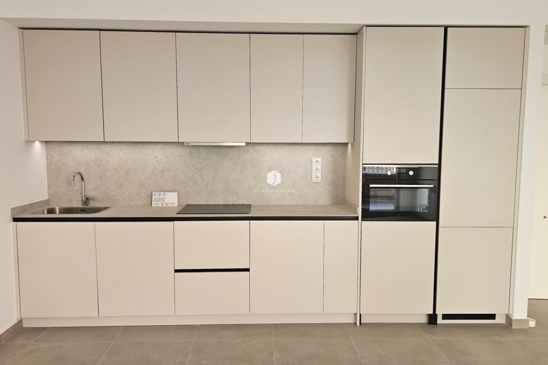 Aus zweiter Hand - Wohnung -
Torrevieja - Paseo maritimo