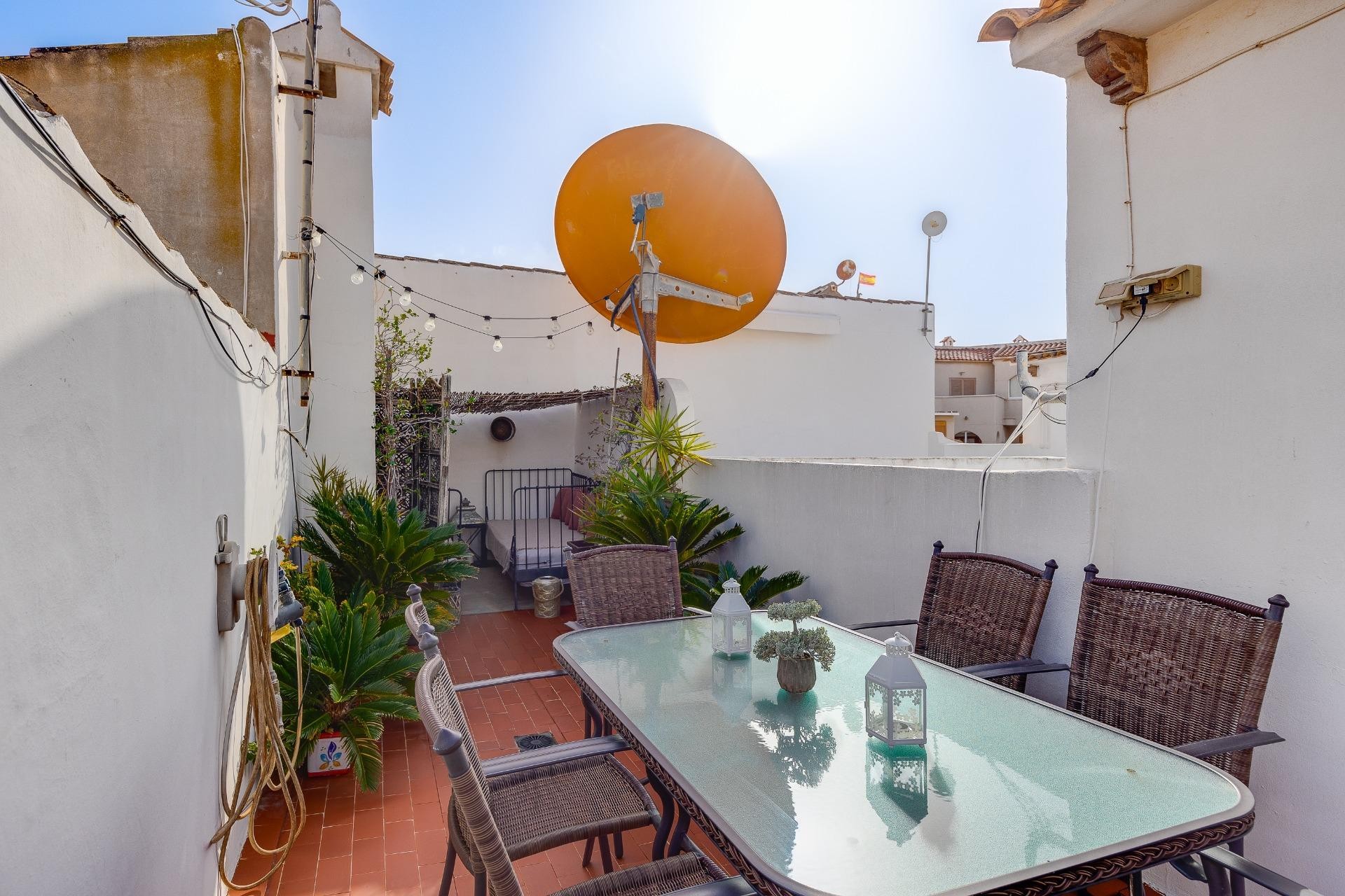 Aus zweiter Hand - Wohnung -
Torrevieja - Playa de los Locos