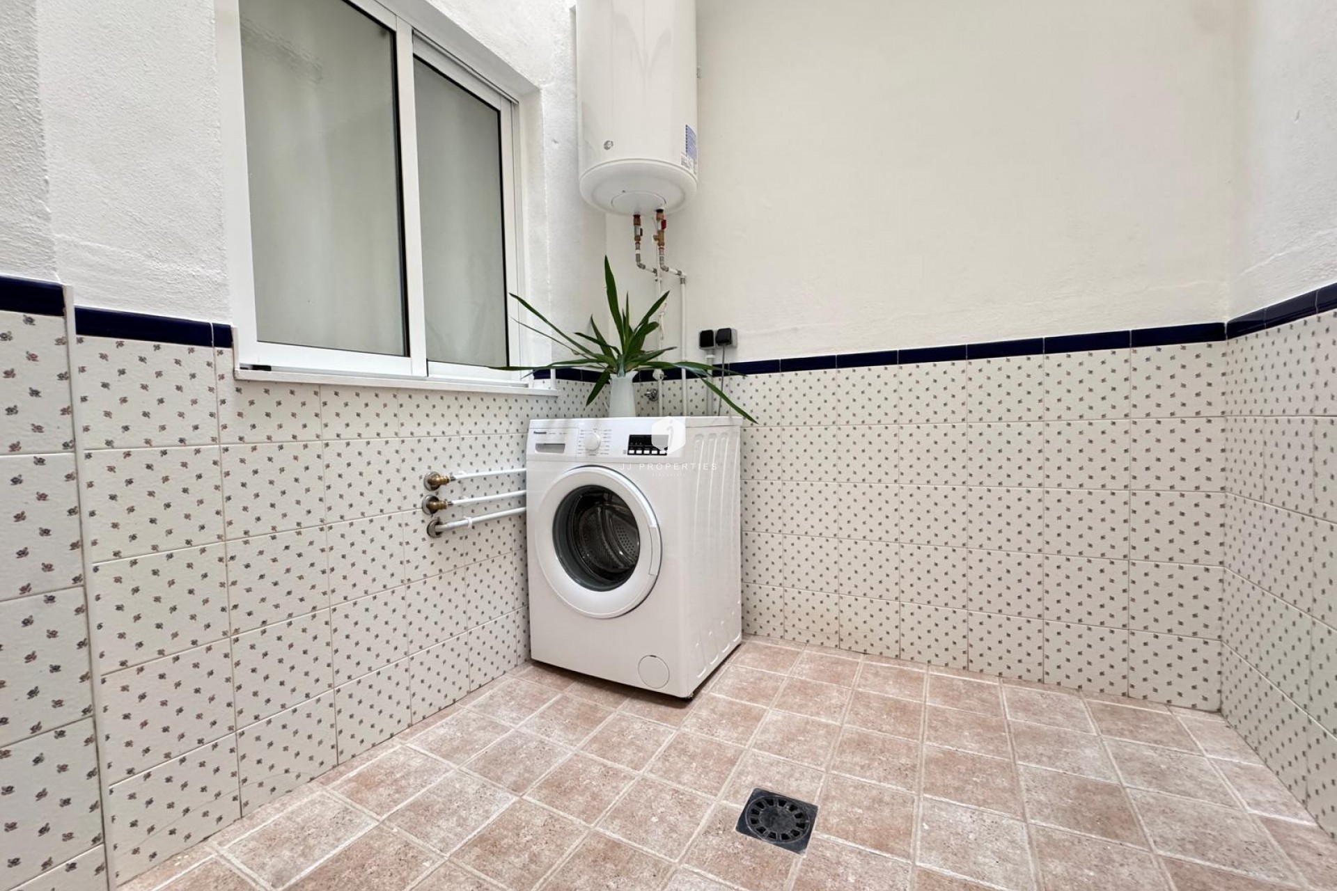 Aus zweiter Hand - Wohnung -
Torrevieja - Playa de los Locos