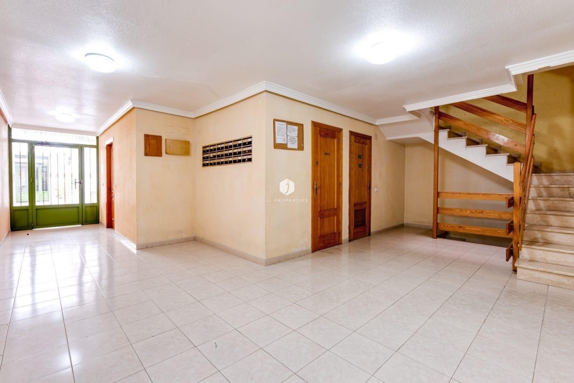 Aus zweiter Hand - Wohnung -
Torrevieja - Playa de los Locos