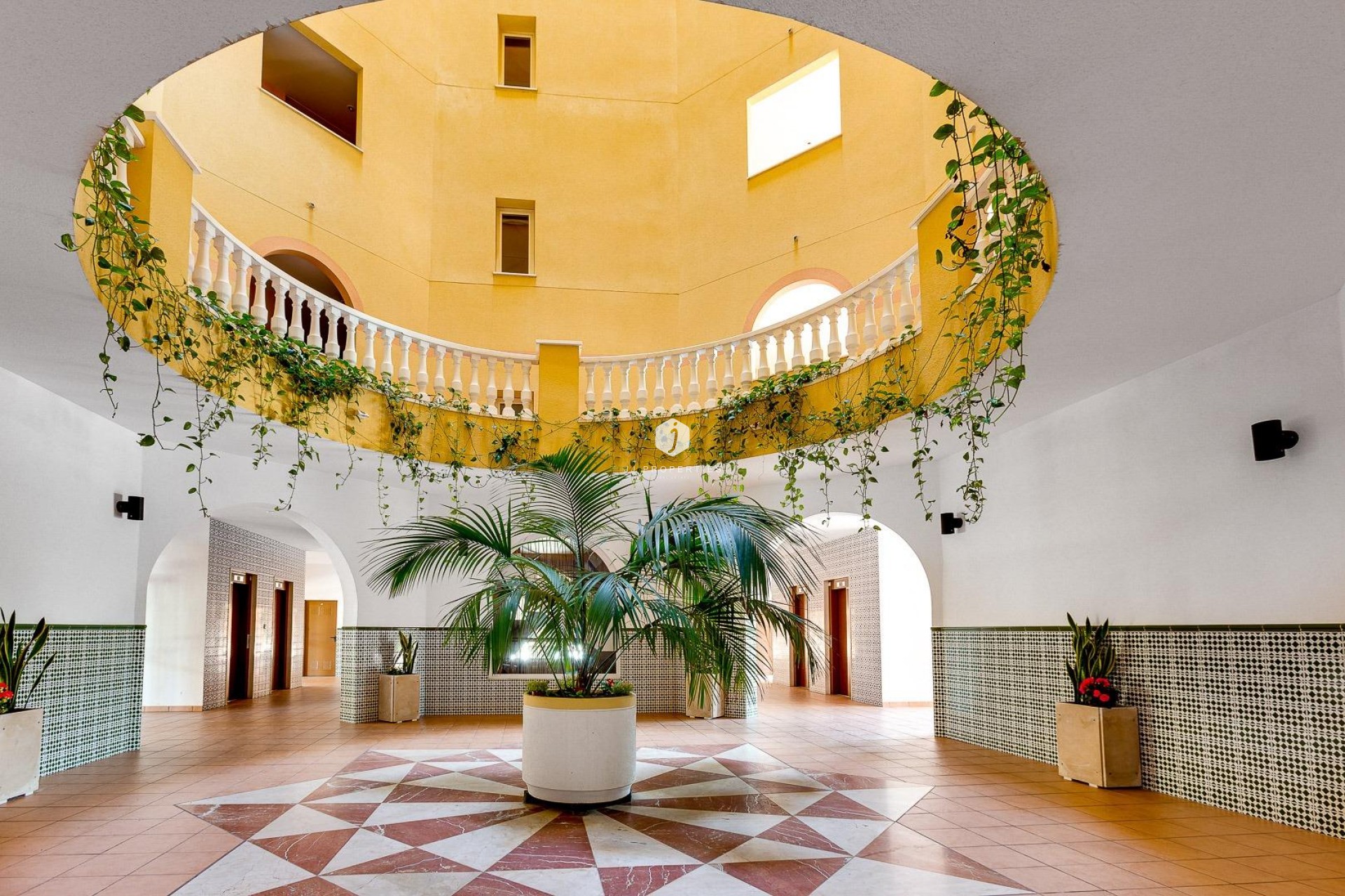 Aus zweiter Hand - Wohnung -
Torrevieja - Playa de los Locos