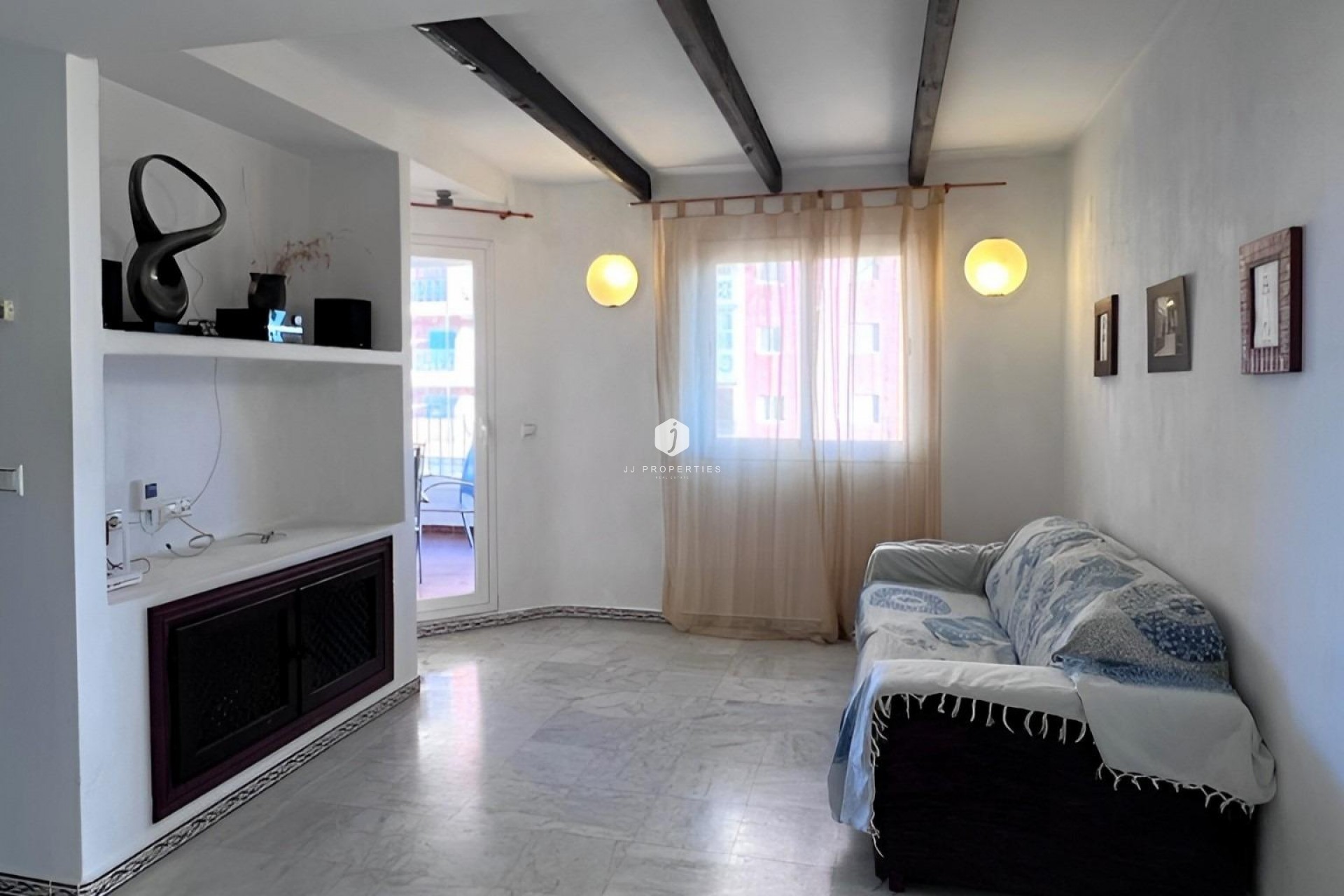 Aus zweiter Hand - Wohnung -
Torrevieja - Playa de los Locos