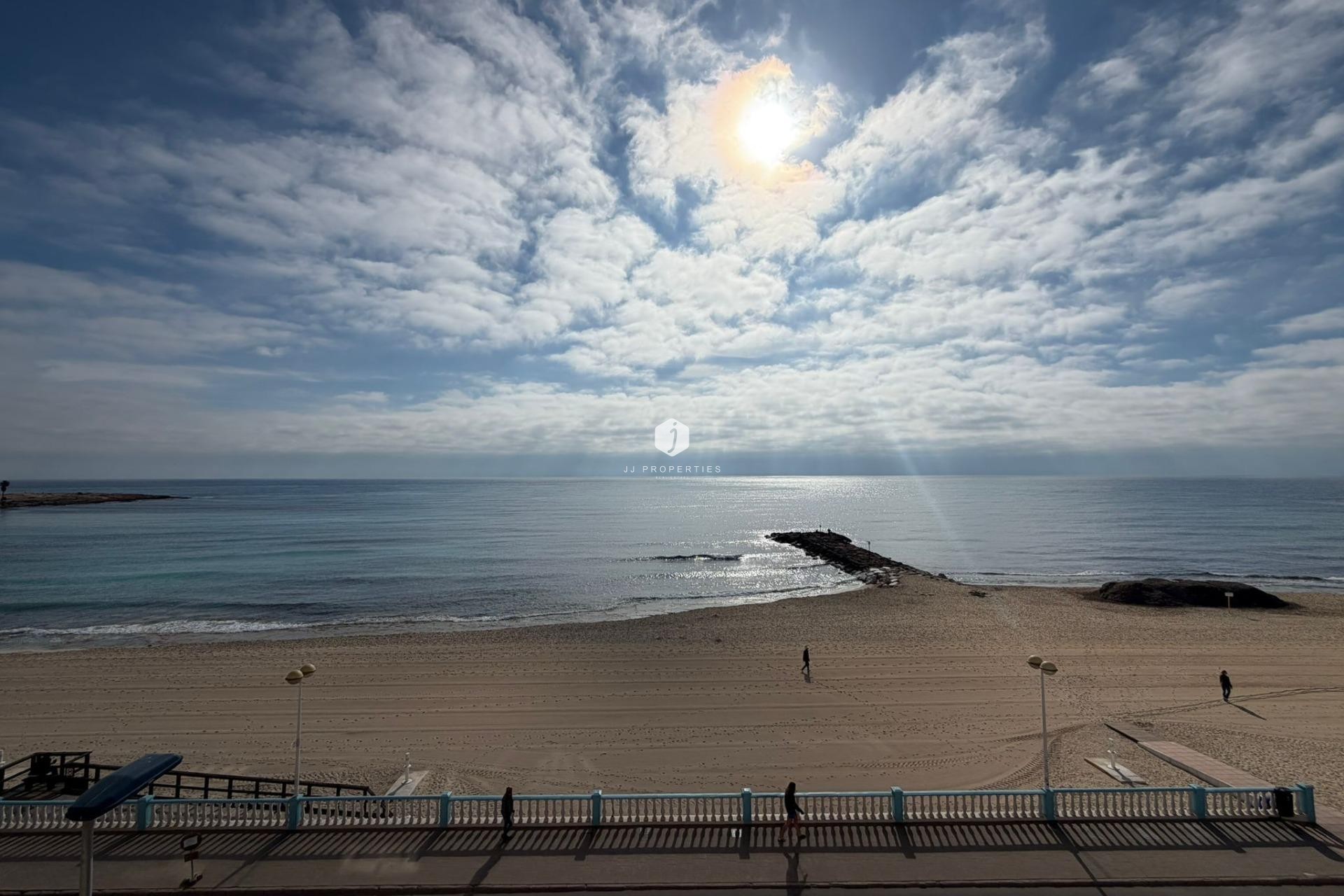 Aus zweiter Hand - Wohnung -
Torrevieja - Playa de los Locos