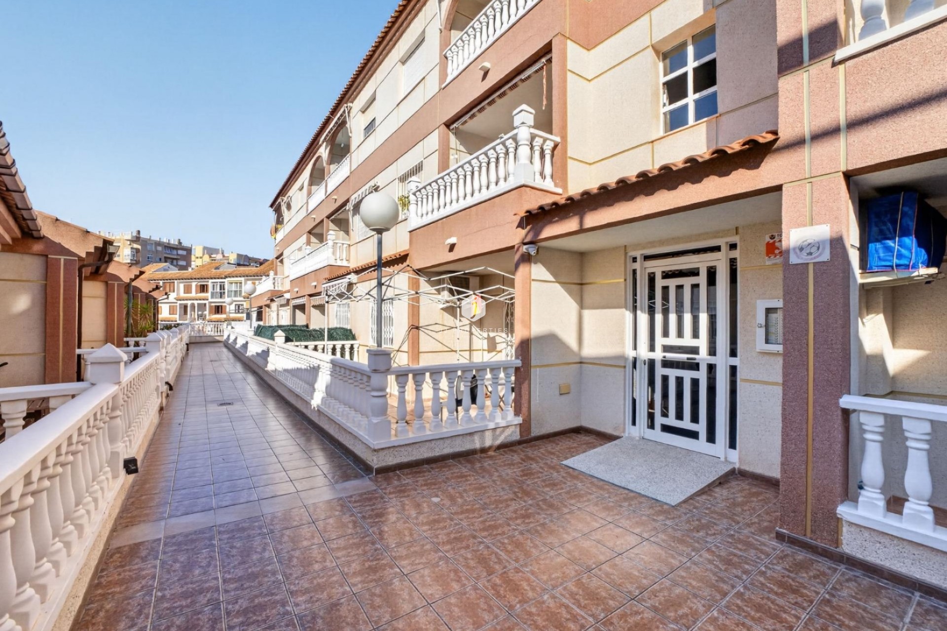 Aus zweiter Hand - Wohnung -
Torrevieja - Playa de los locos