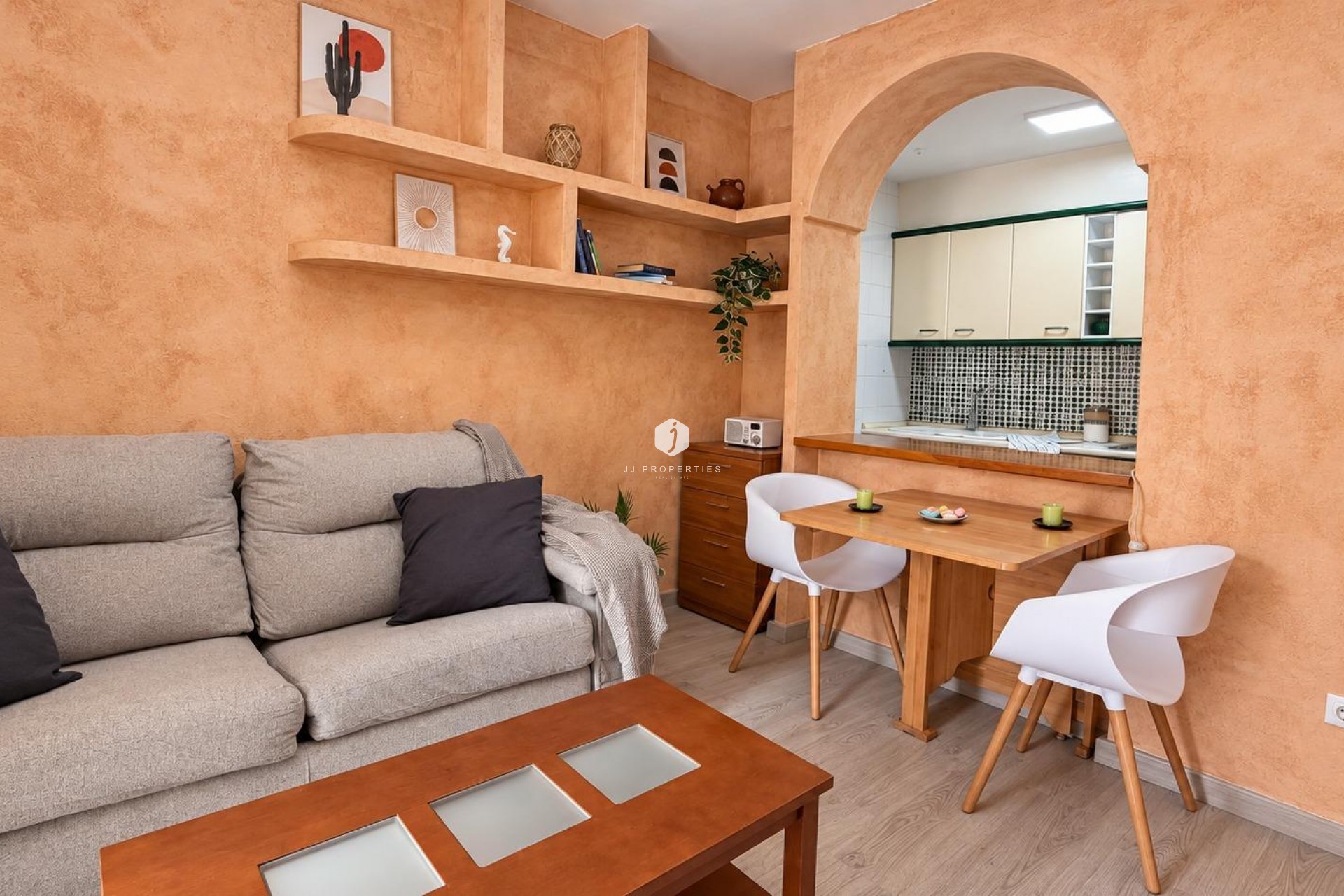 Aus zweiter Hand - Wohnung -
Torrevieja - Playa de los Locos