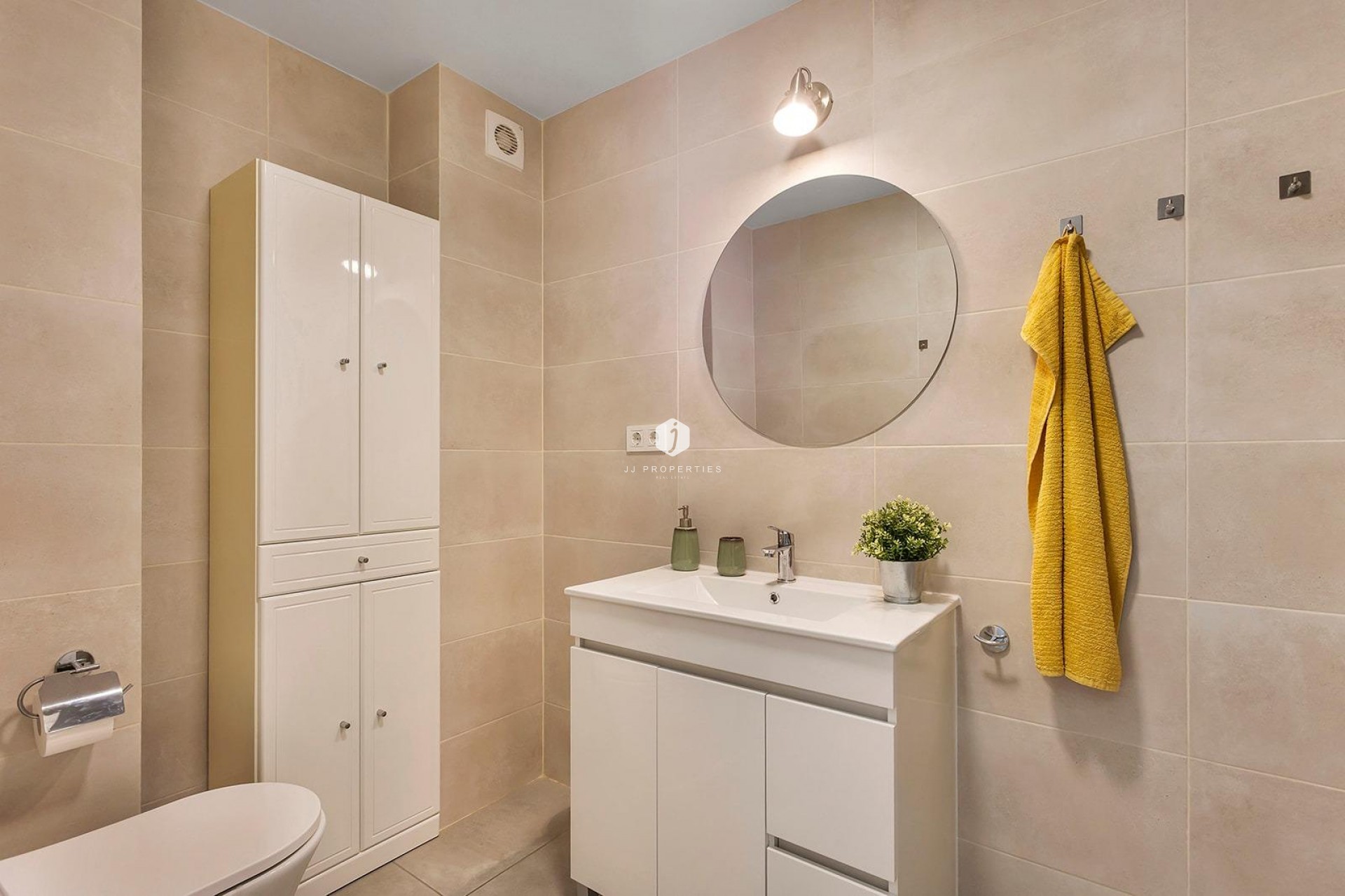 Aus zweiter Hand - Wohnung -
Torrevieja - Playa de los Locos