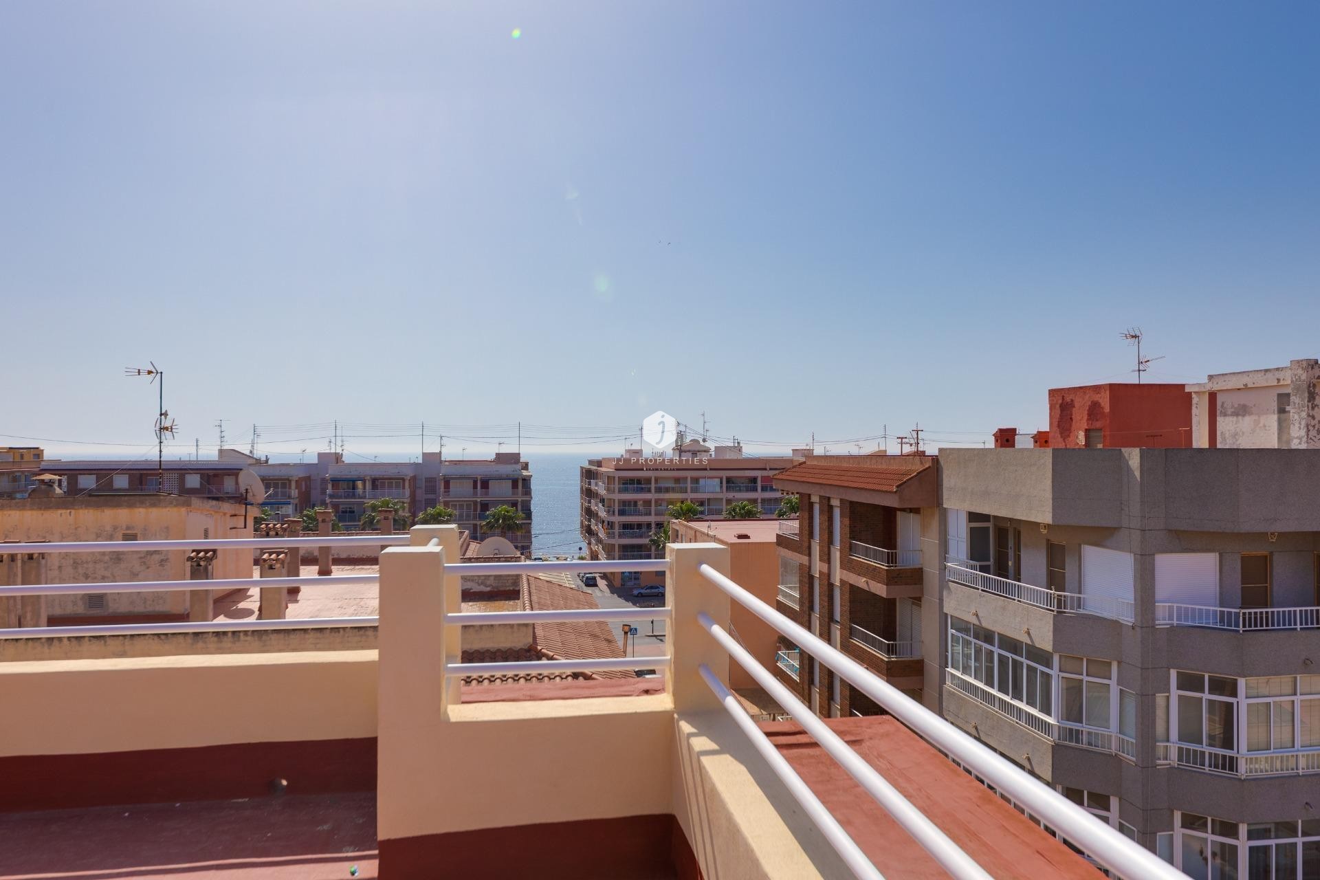 Aus zweiter Hand - Wohnung -
Torrevieja - Playa de los Naufragos