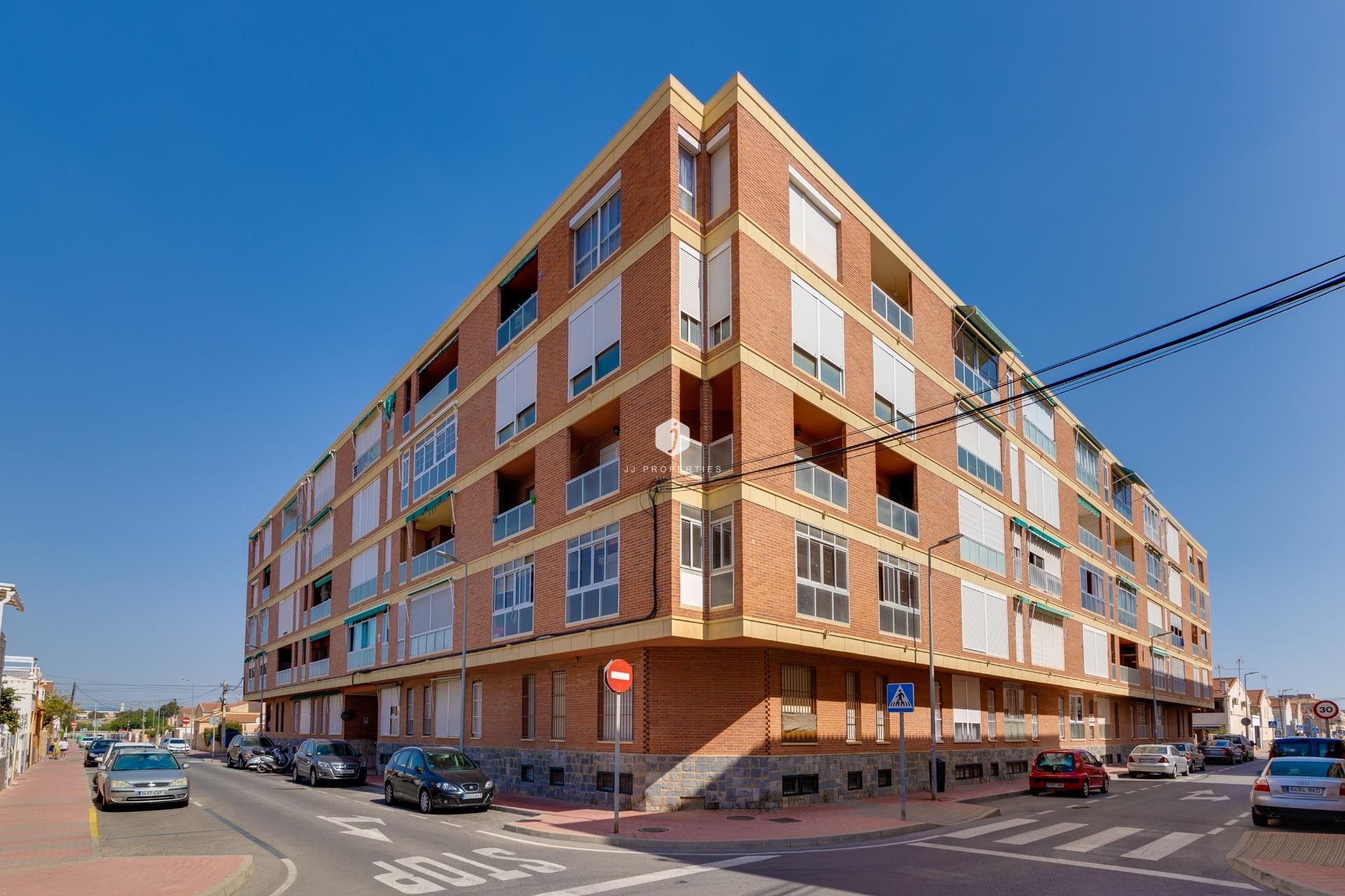 Aus zweiter Hand - Wohnung -
Torrevieja - Playa de los Naufragos