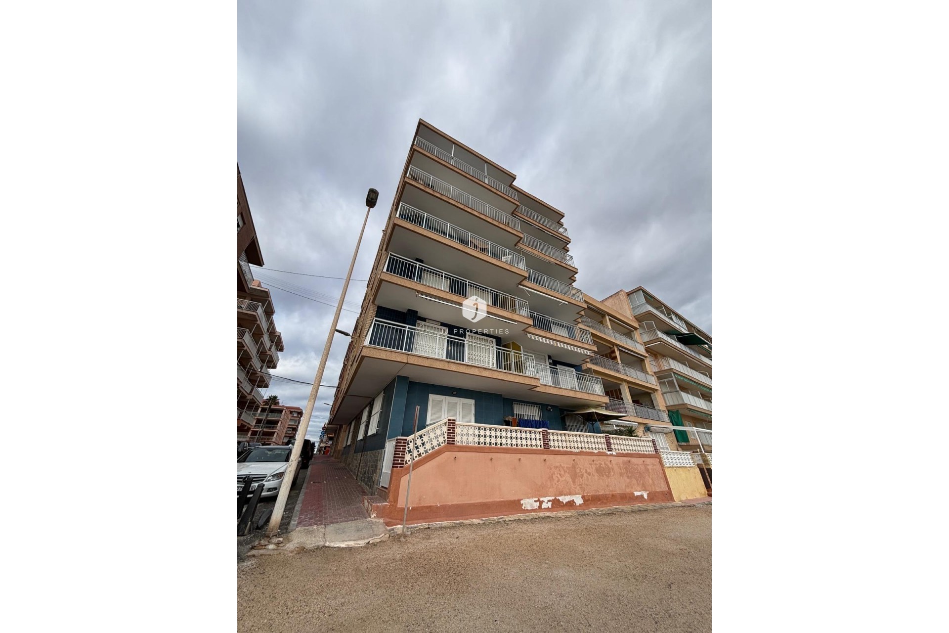 Aus zweiter Hand - Wohnung -
Torrevieja - Playa de los Naufragos