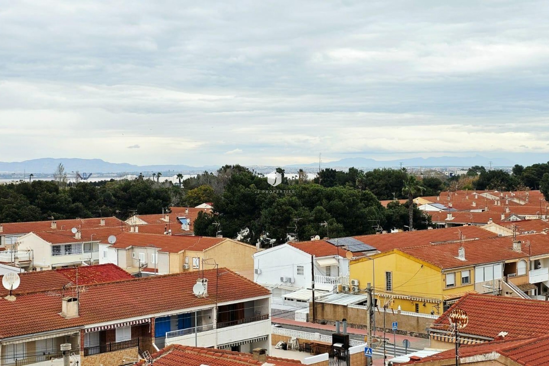 Aus zweiter Hand - Wohnung -
Torrevieja - Playa de los Naufragos
