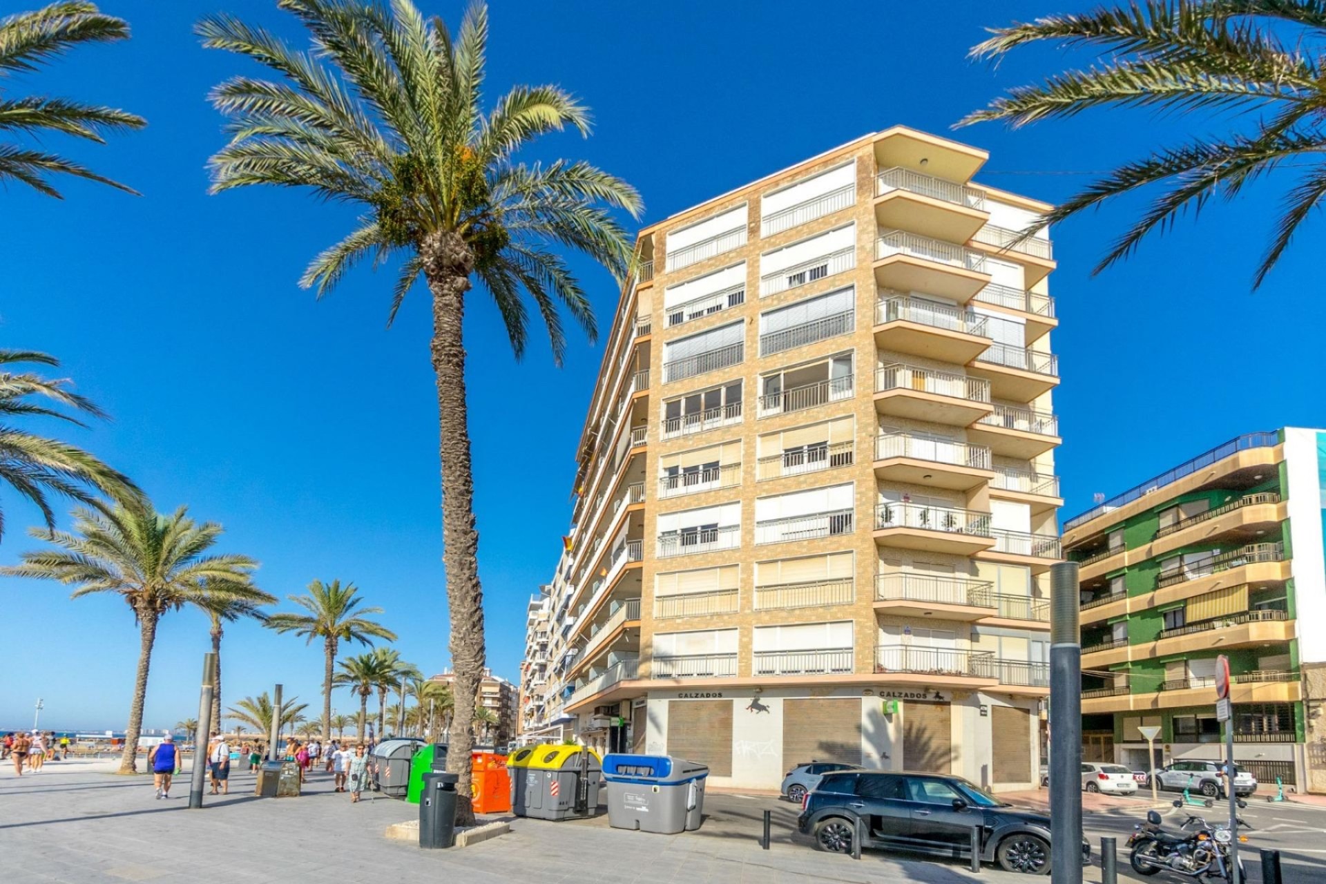 Aus zweiter Hand - Wohnung -
Torrevieja - Playa del cura