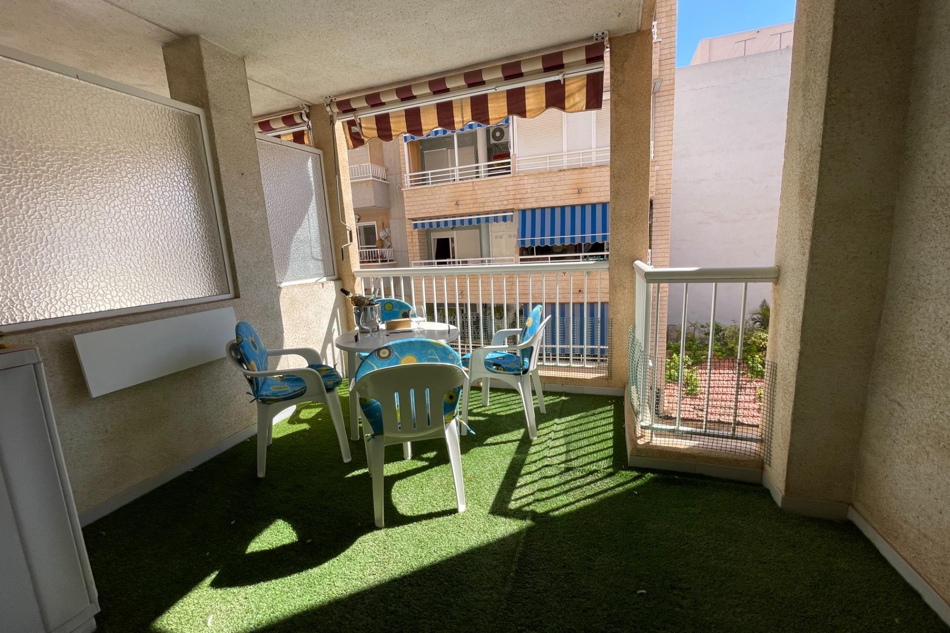 Aus zweiter Hand - Wohnung -
Torrevieja - Playa del Cura