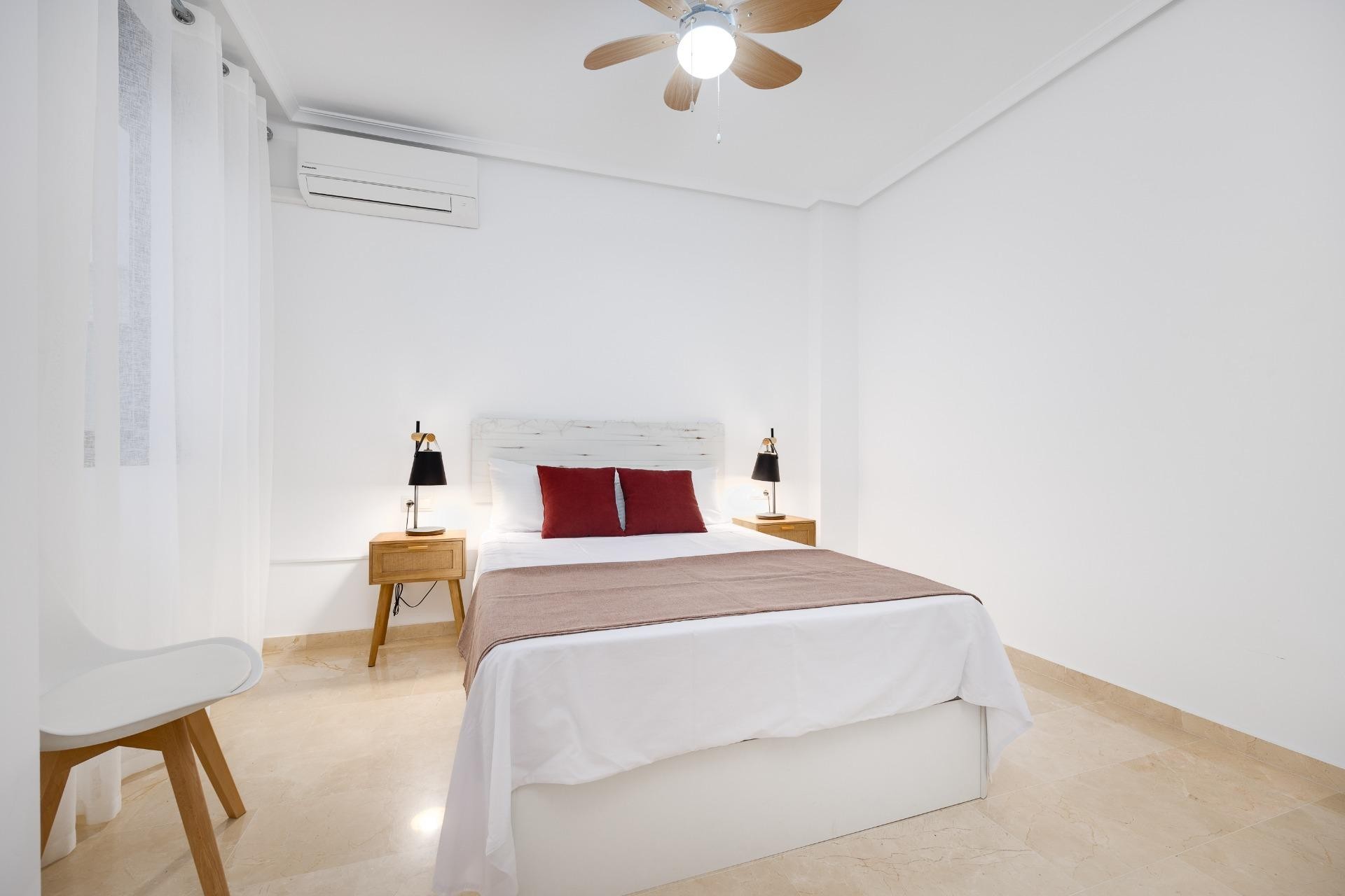 Aus zweiter Hand - Wohnung -
Torrevieja - Playa del Cura