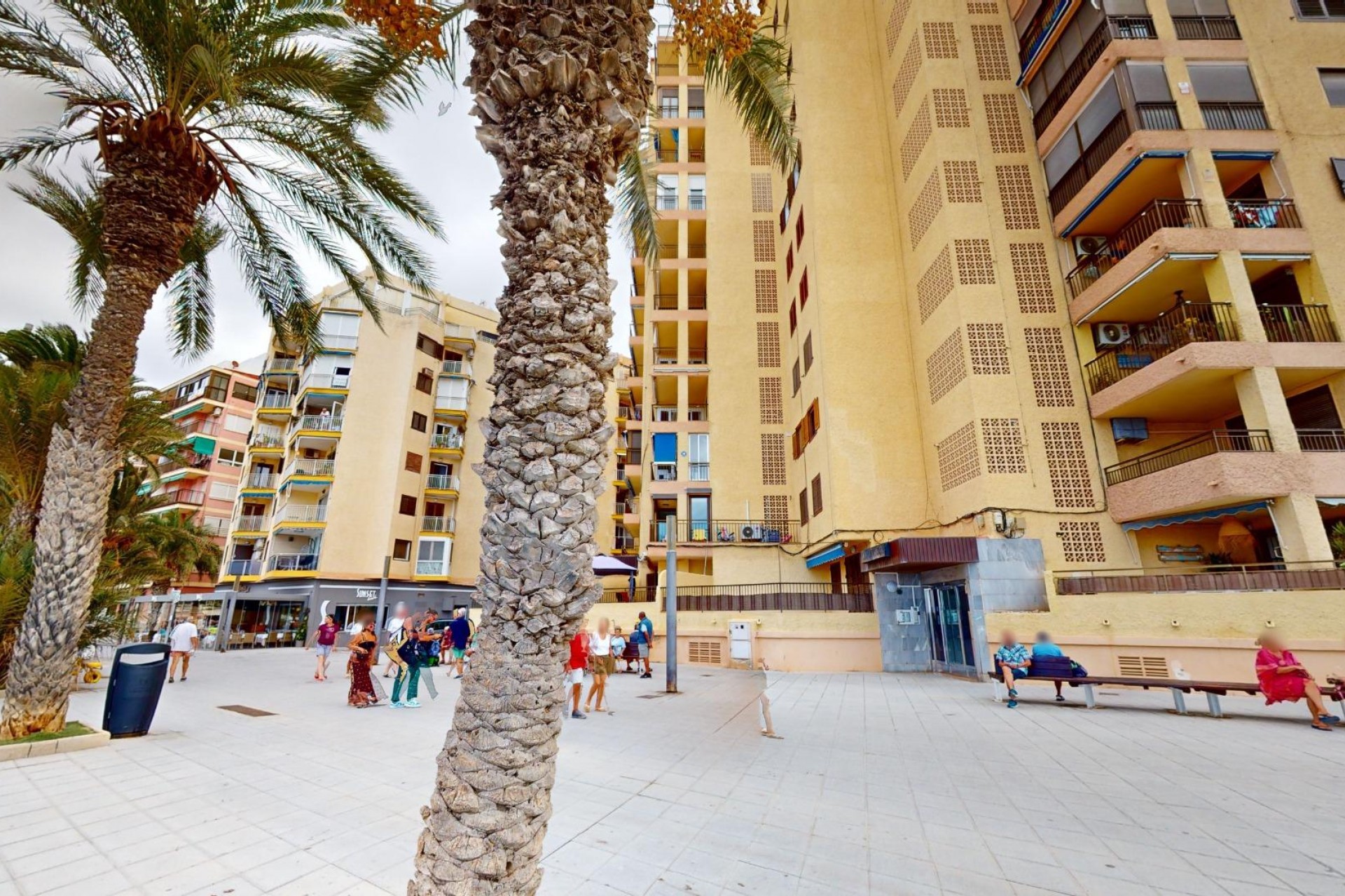 Aus zweiter Hand - Wohnung -
Torrevieja - Playa del Cura