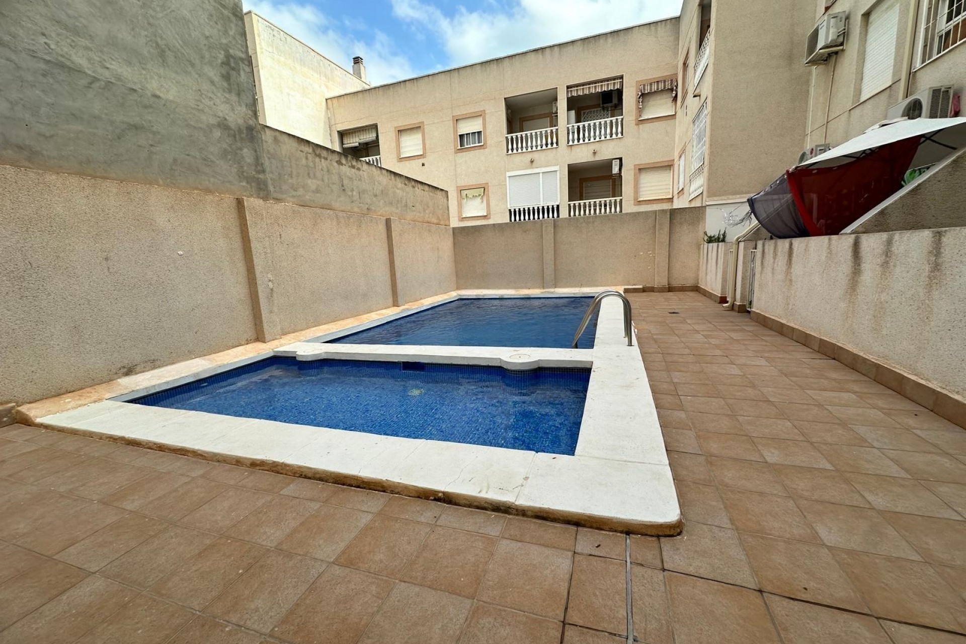 Aus zweiter Hand - Wohnung -
Torrevieja - Playa del Cura