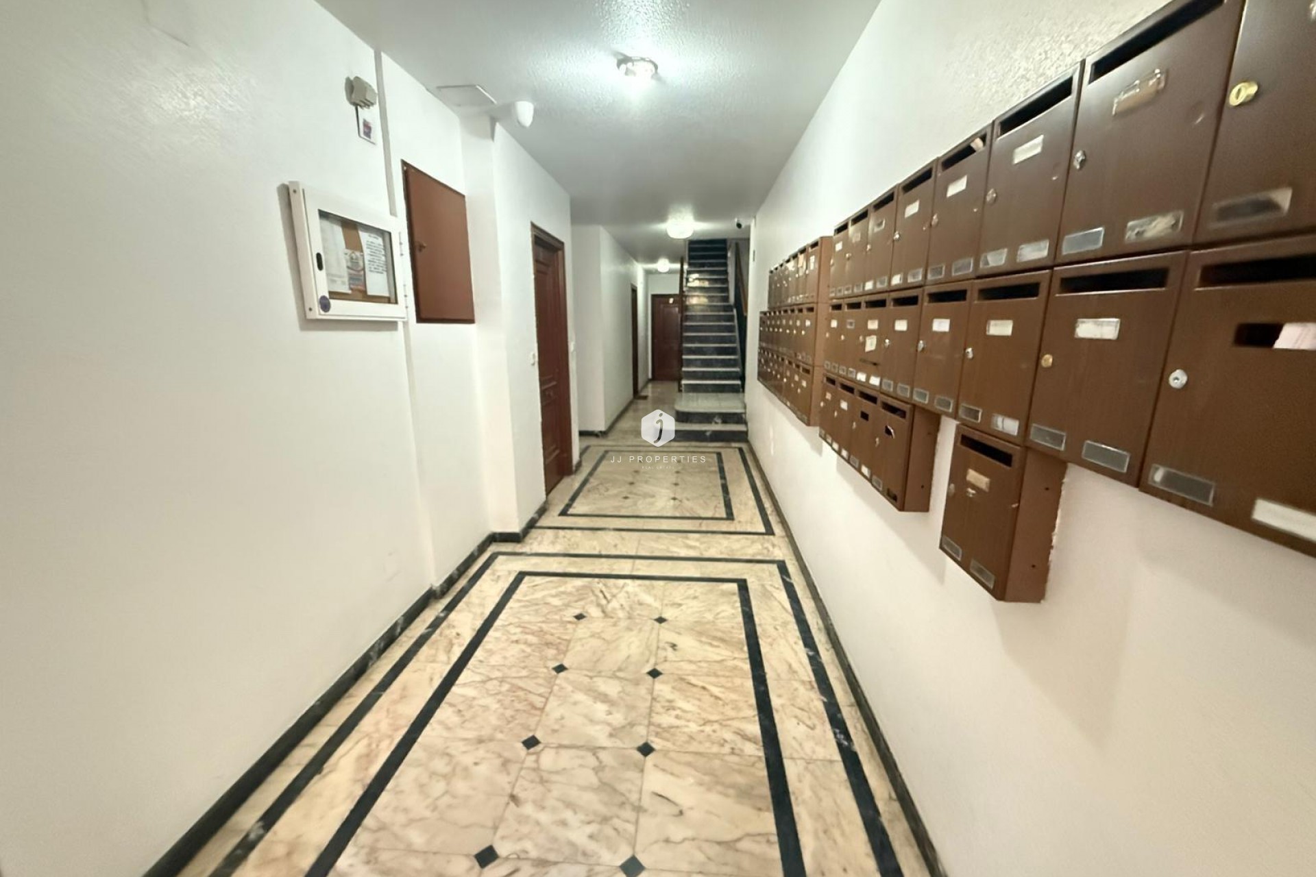 Aus zweiter Hand - Wohnung -
Torrevieja - Playa del Cura