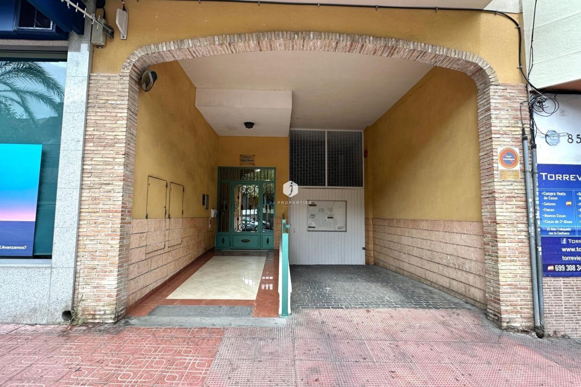 Aus zweiter Hand - Wohnung -
Torrevieja - Playa del Cura