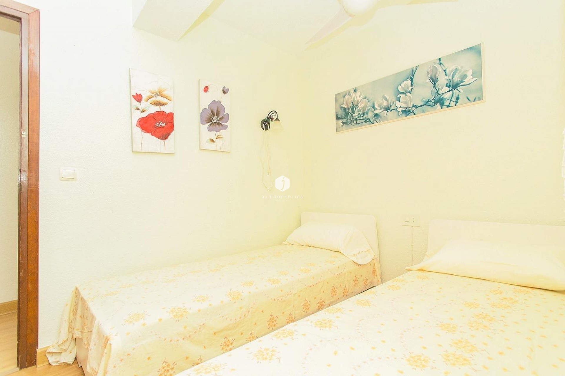 Aus zweiter Hand - Wohnung -
Torrevieja - Playa del Cura