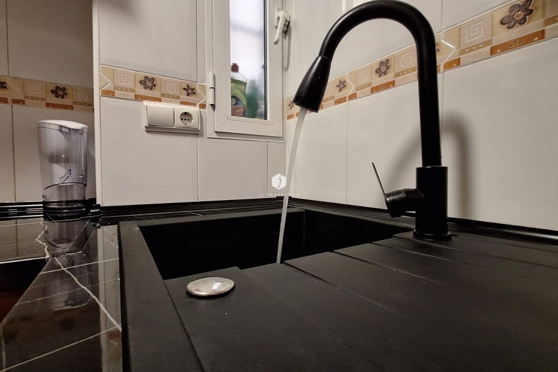 Aus zweiter Hand - Wohnung -
Torrevieja - Playa del Cura