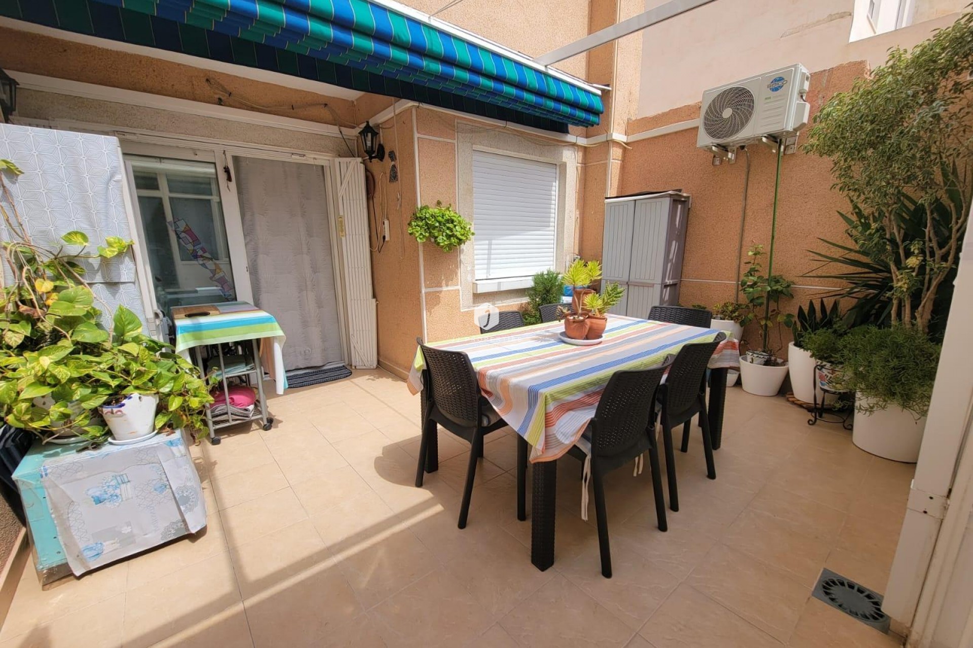 Aus zweiter Hand - Wohnung -
Torrevieja - Playa del Cura