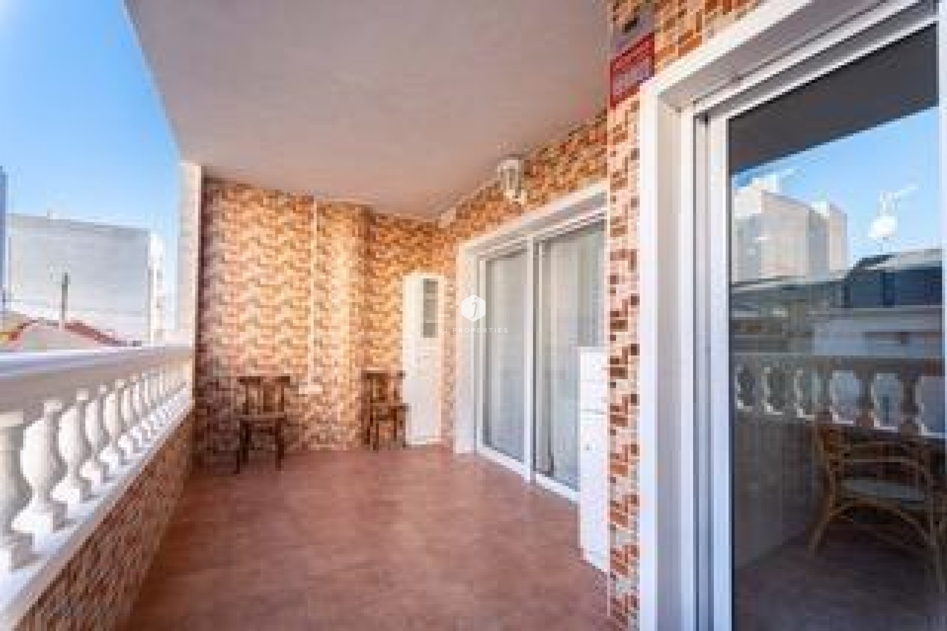 Aus zweiter Hand - Wohnung -
Torrevieja - Playa del Cura