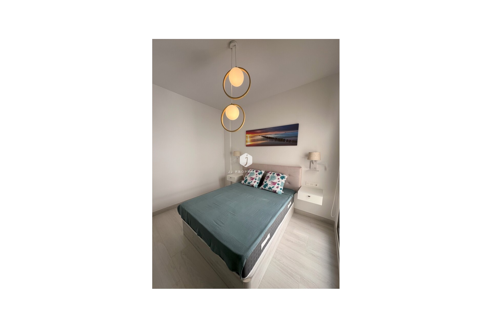 Aus zweiter Hand - Wohnung -
Torrevieja - Playa del Cura