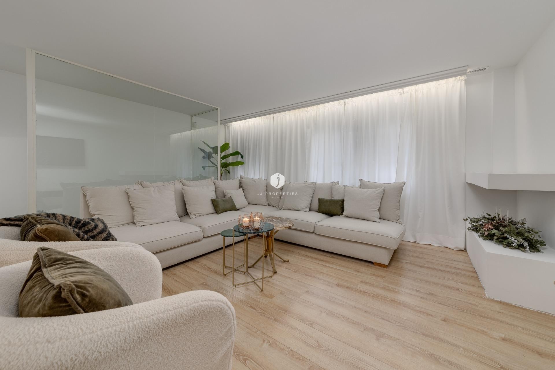 Aus zweiter Hand - Wohnung -
Torrevieja - Playa del Cura