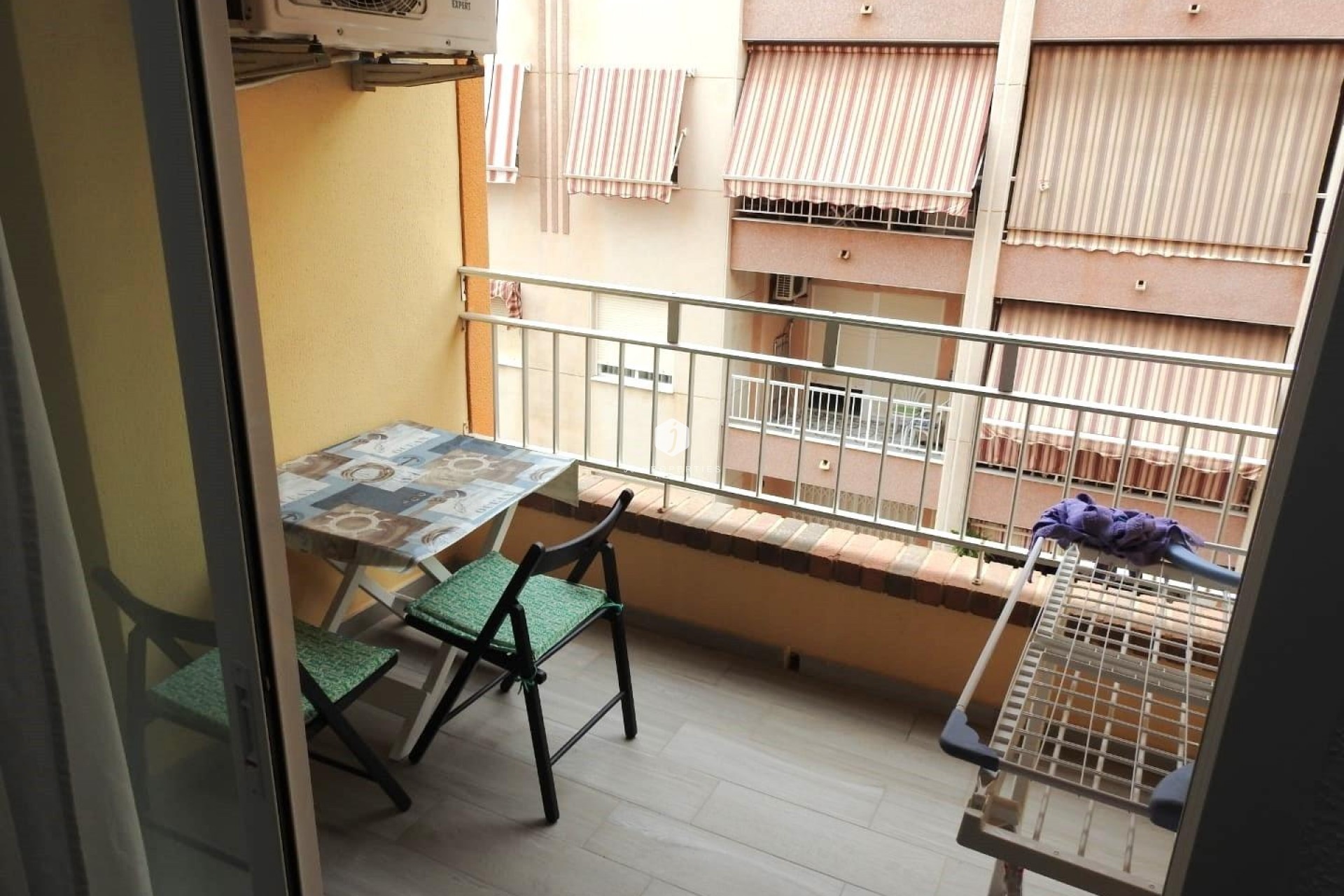 Aus zweiter Hand - Wohnung -
Torrevieja - Playa del Cura