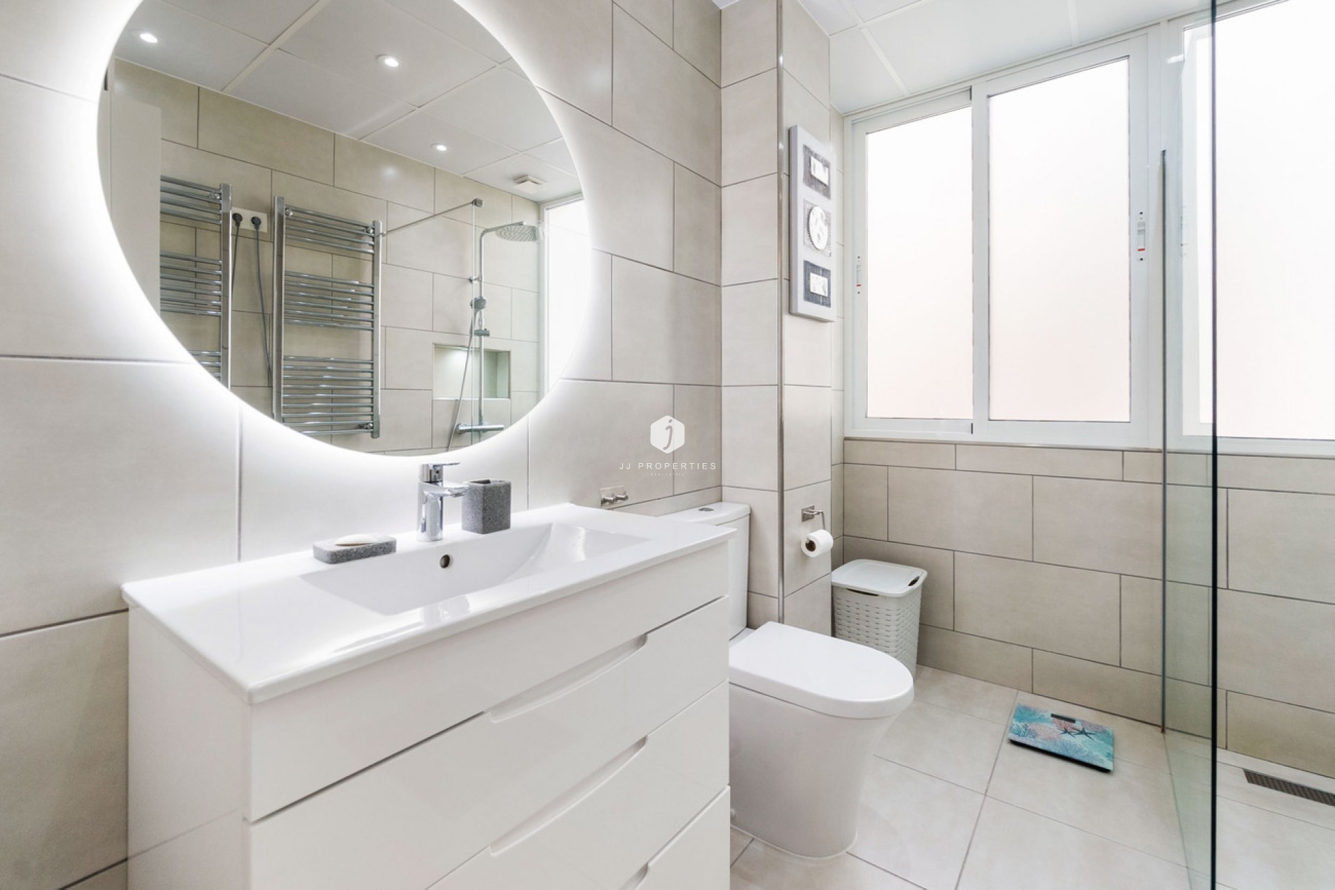 Aus zweiter Hand - Wohnung -
Torrevieja - Playa del Cura