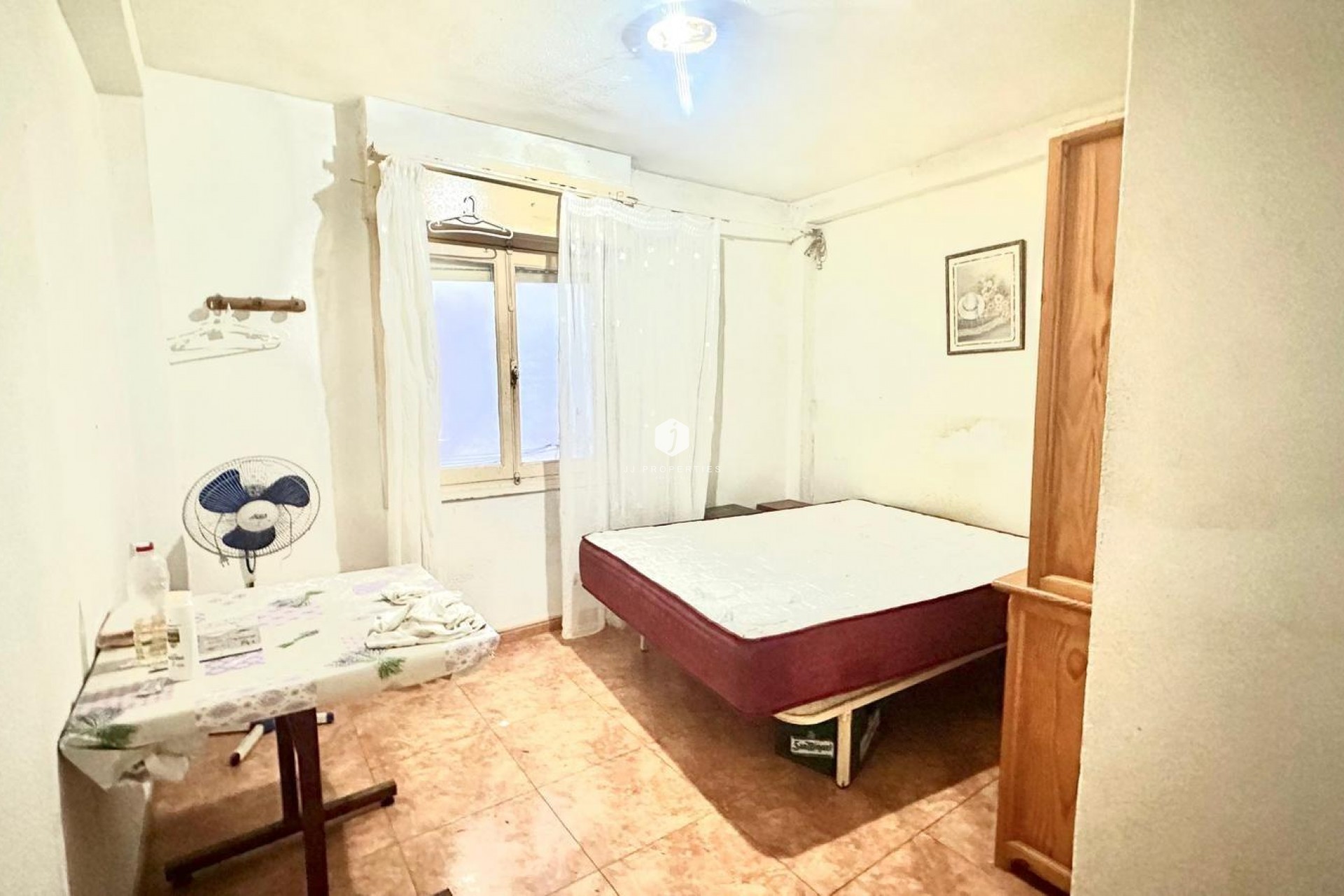 Aus zweiter Hand - Wohnung -
Torrevieja - Playa del Cura