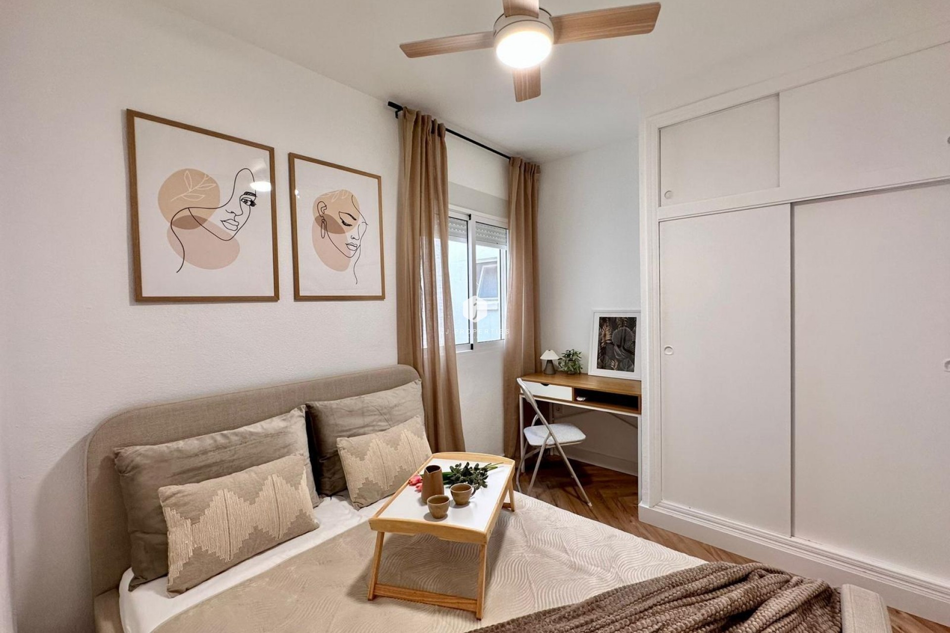 Aus zweiter Hand - Wohnung -
Torrevieja - Playa del Cura