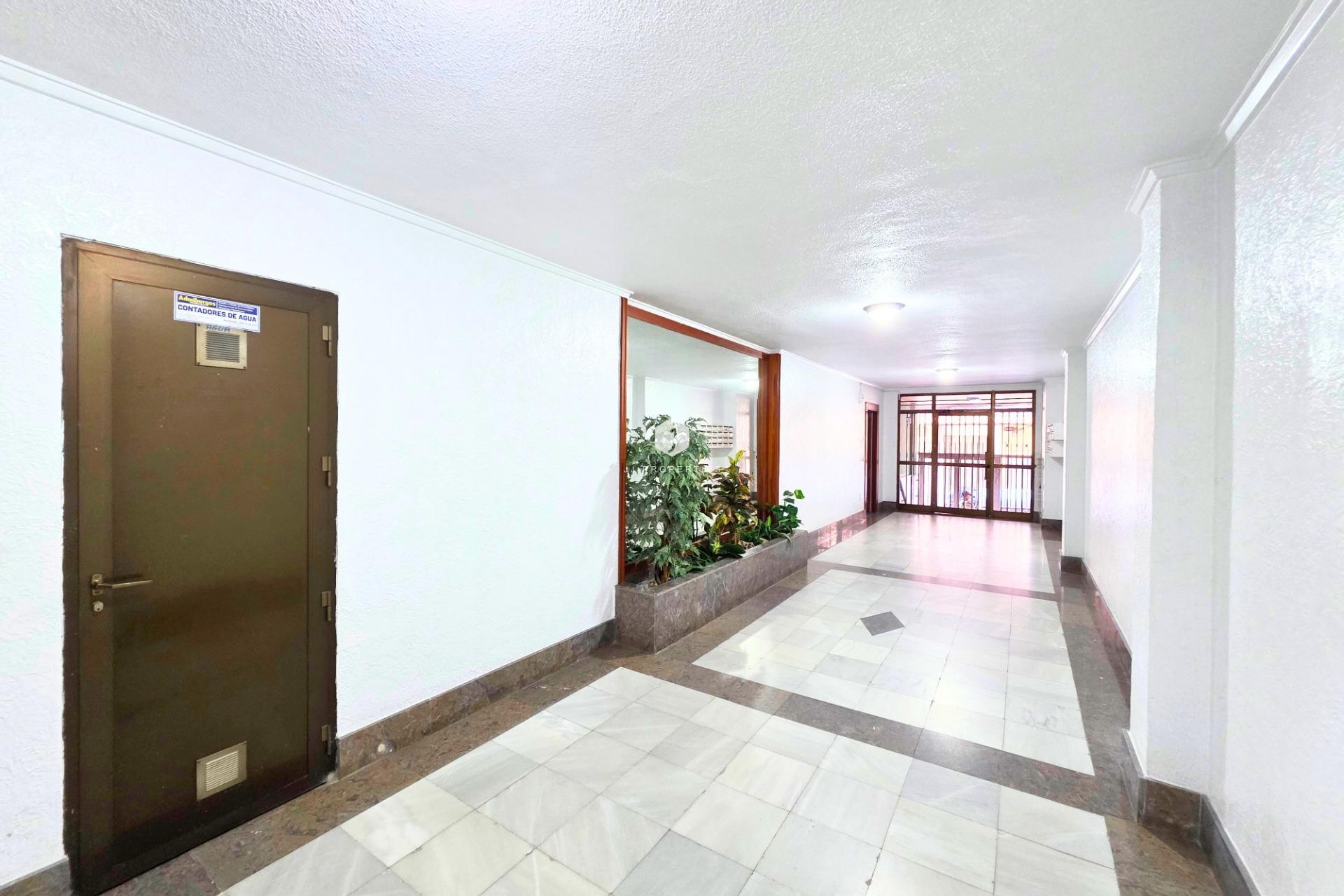 Aus zweiter Hand - Wohnung -
Torrevieja - Playa del Cura