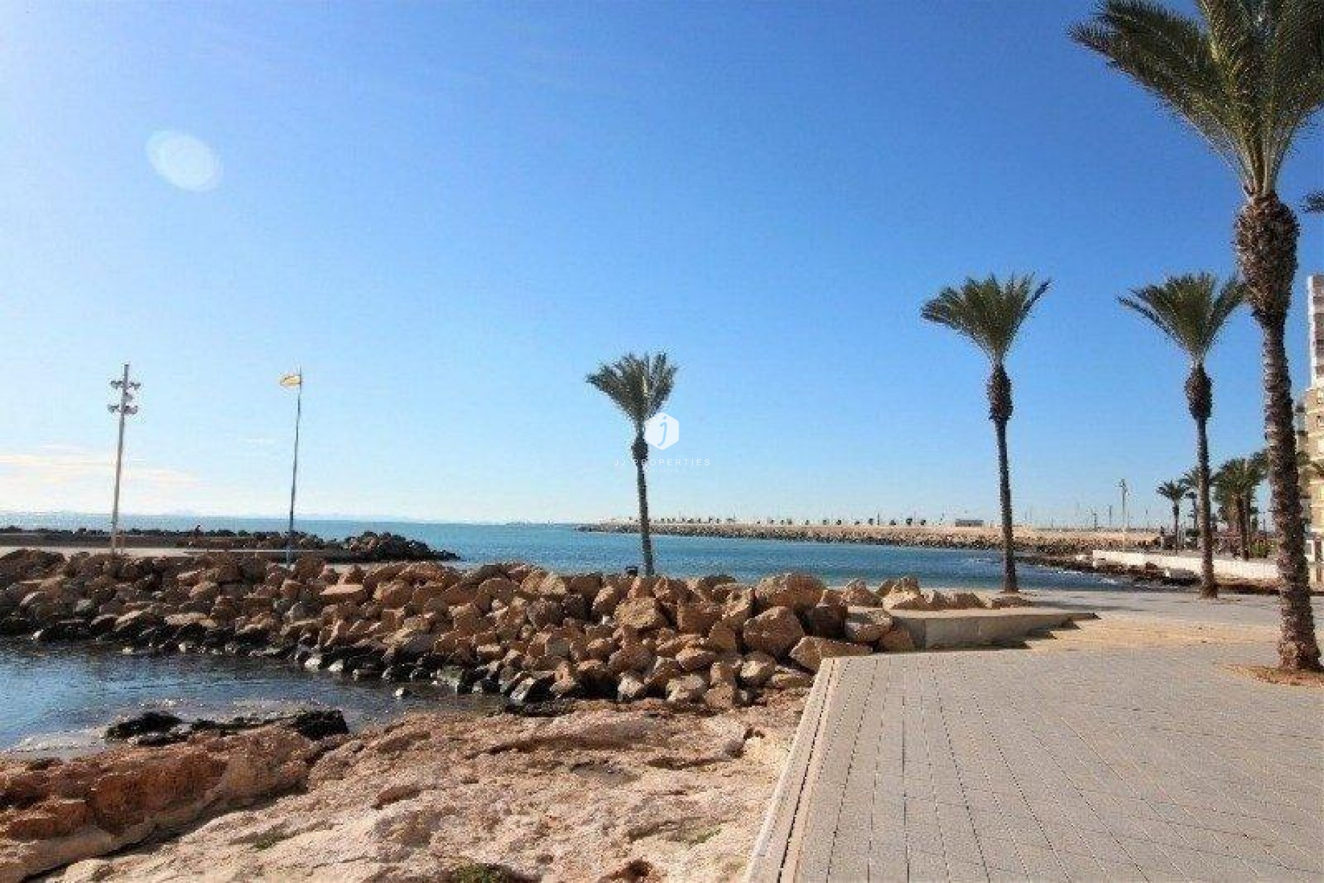 Aus zweiter Hand - Wohnung -
Torrevieja - Playa del Cura